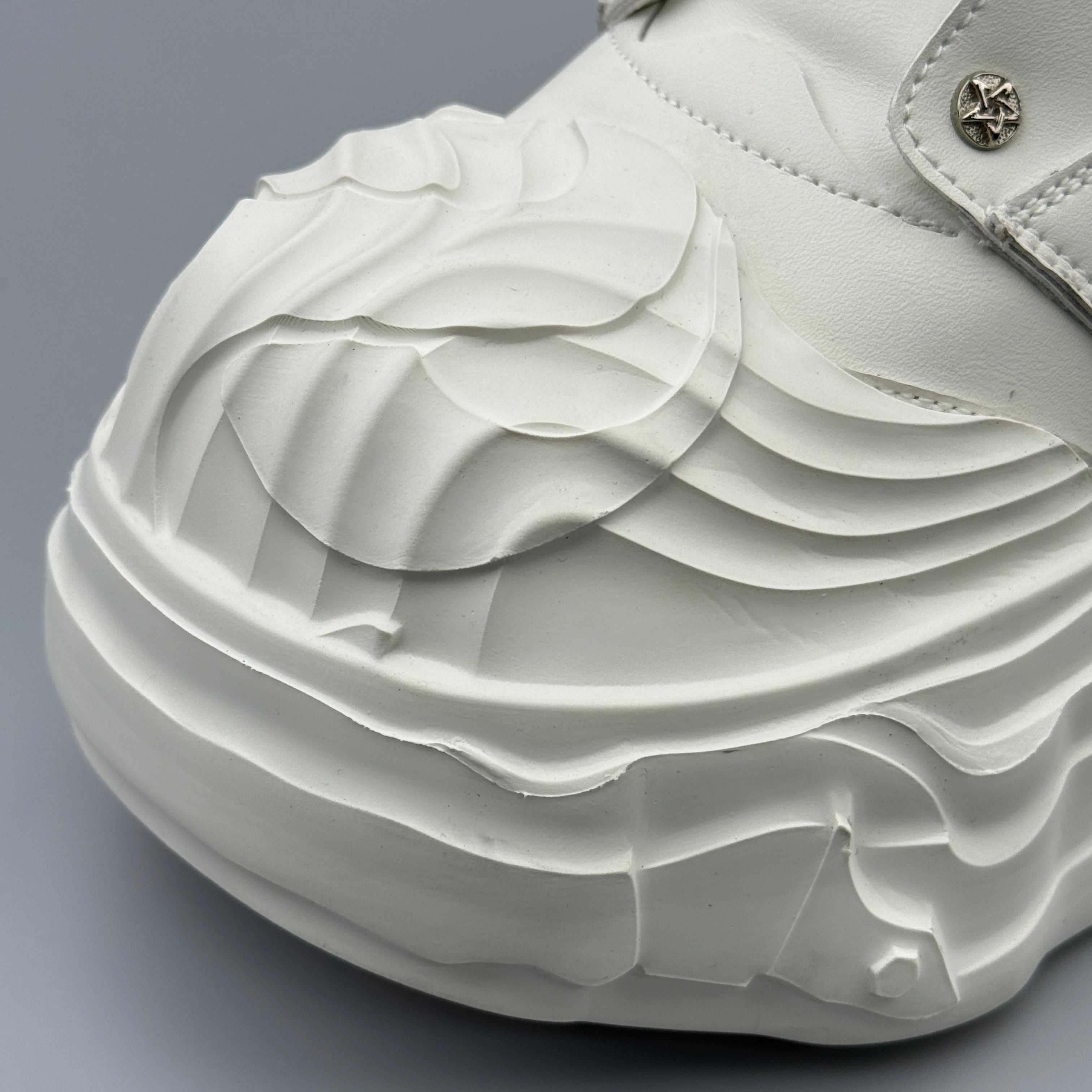 Hybriss Core– Minimalist Martin Boots