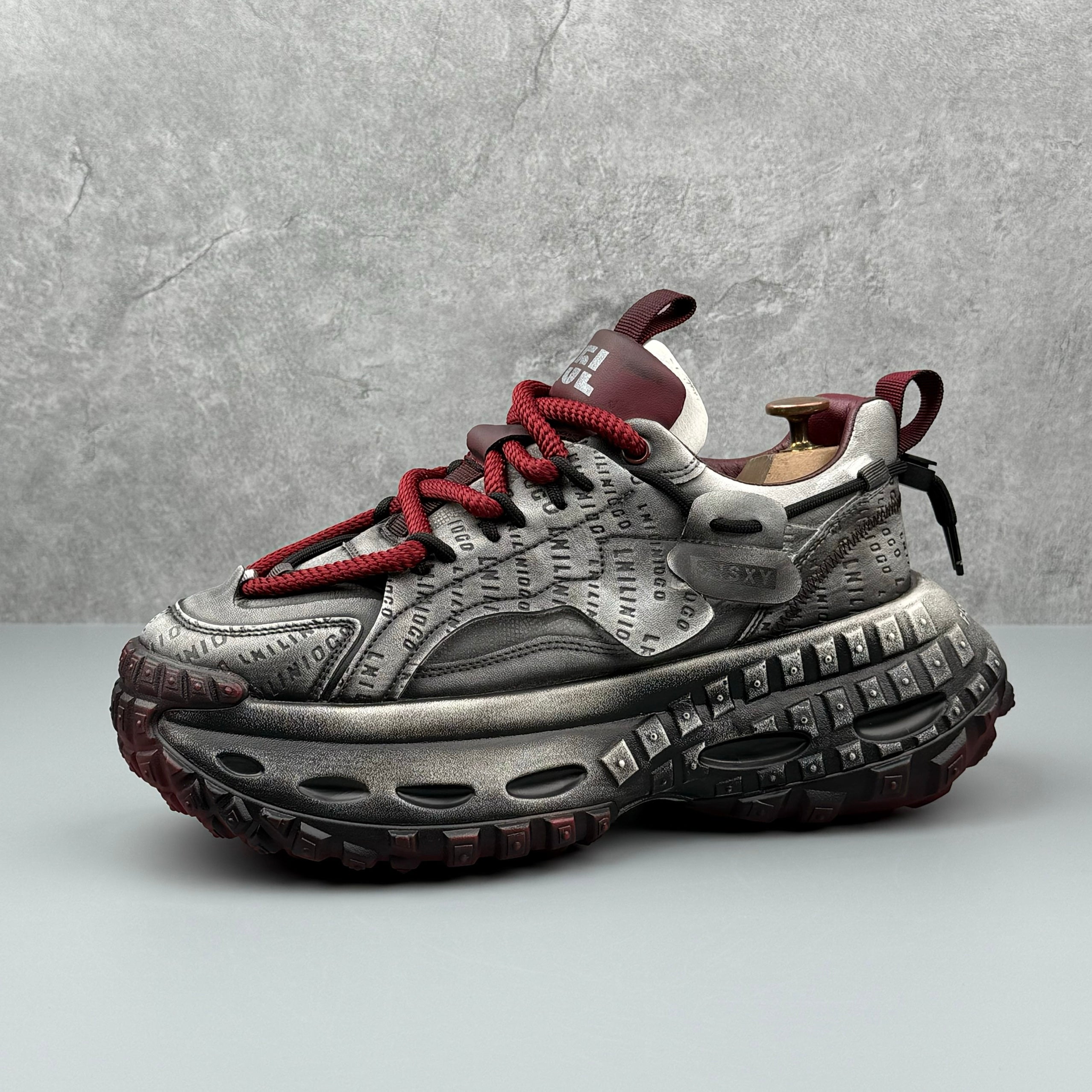 Hybriss OldWeave Black Red– Retro Dad Shoes