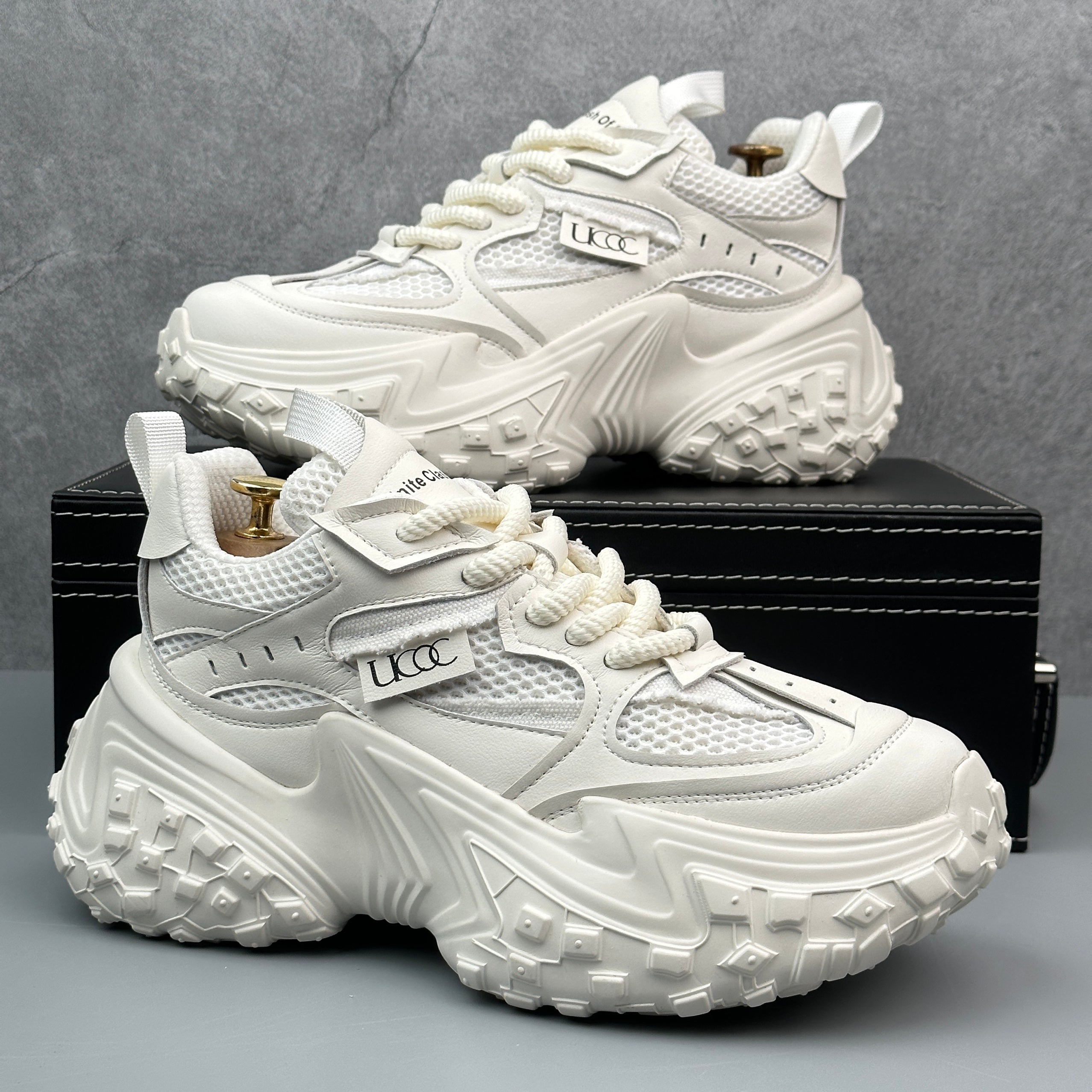 Hybriss SportStitchUp White– Youthful Dad Shoes