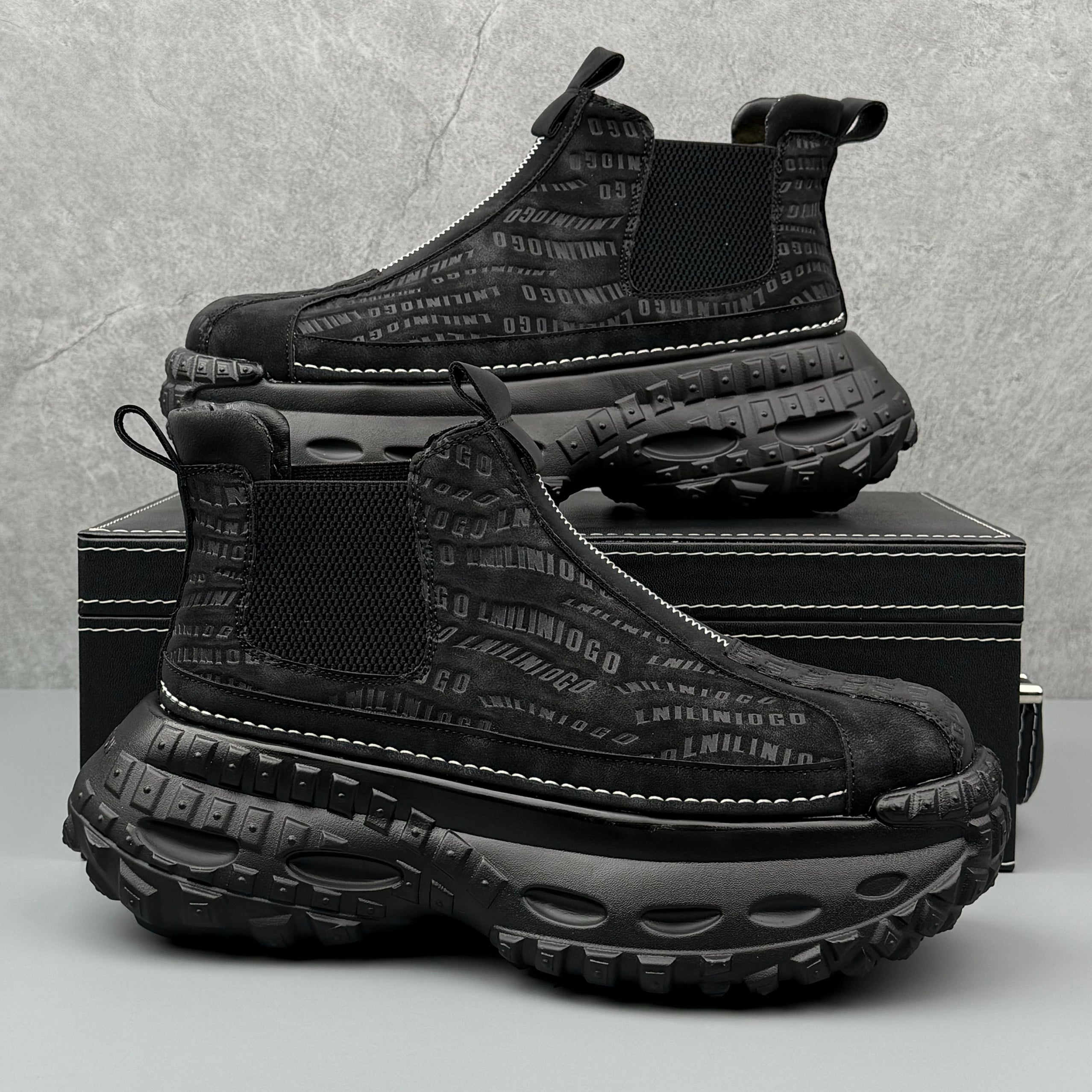 Hybriss Axis – Nubuk Chelsea Boots