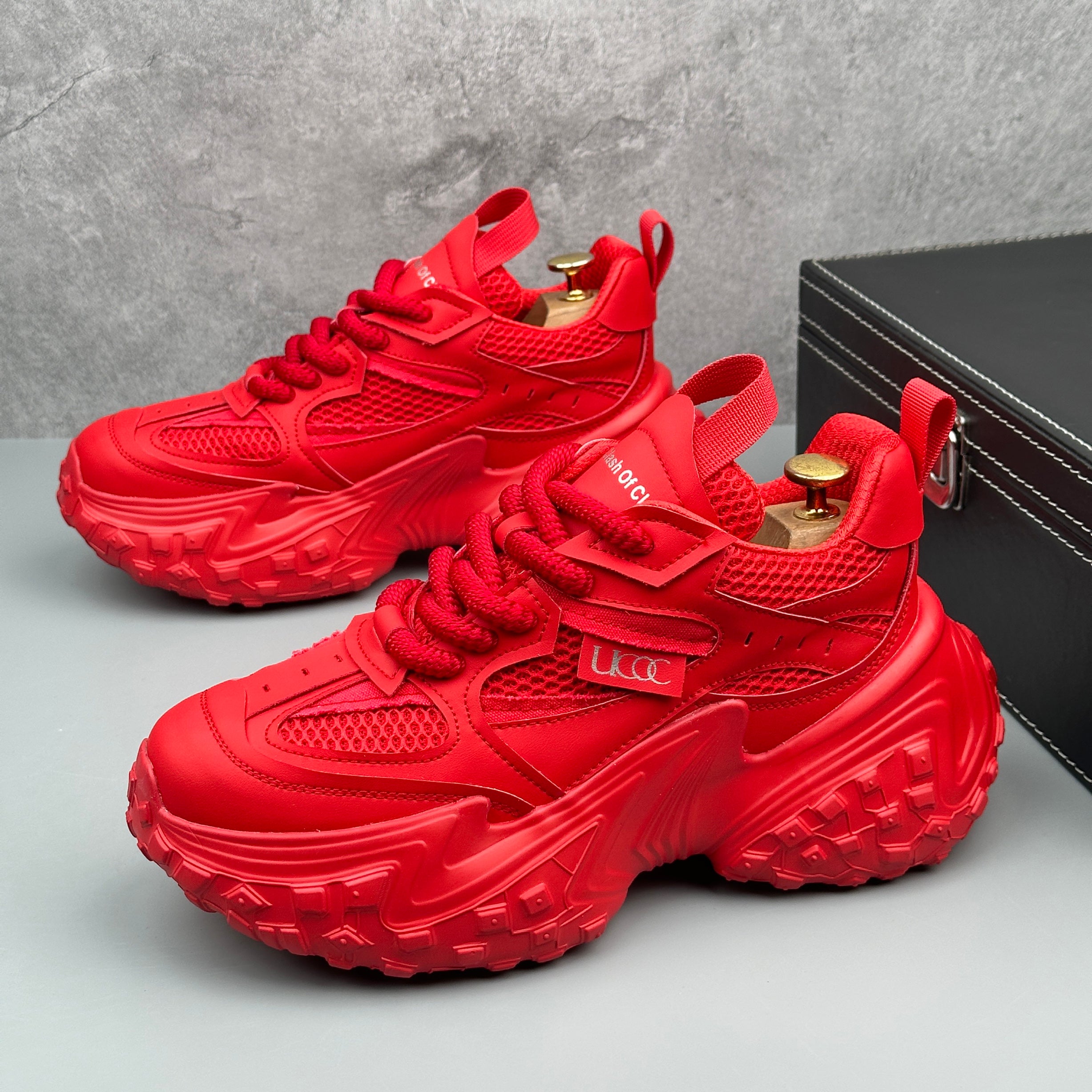 Hybriss SportStitchUp Red– Youthful Dad Shoes