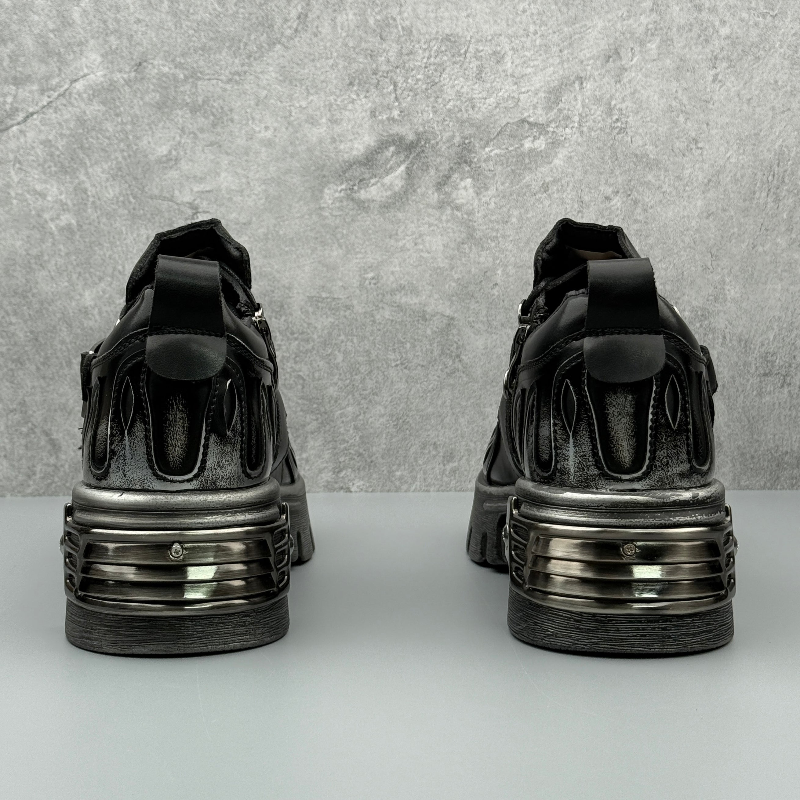 Hybriss Volt Silver– Punk Casual Leather Shoes