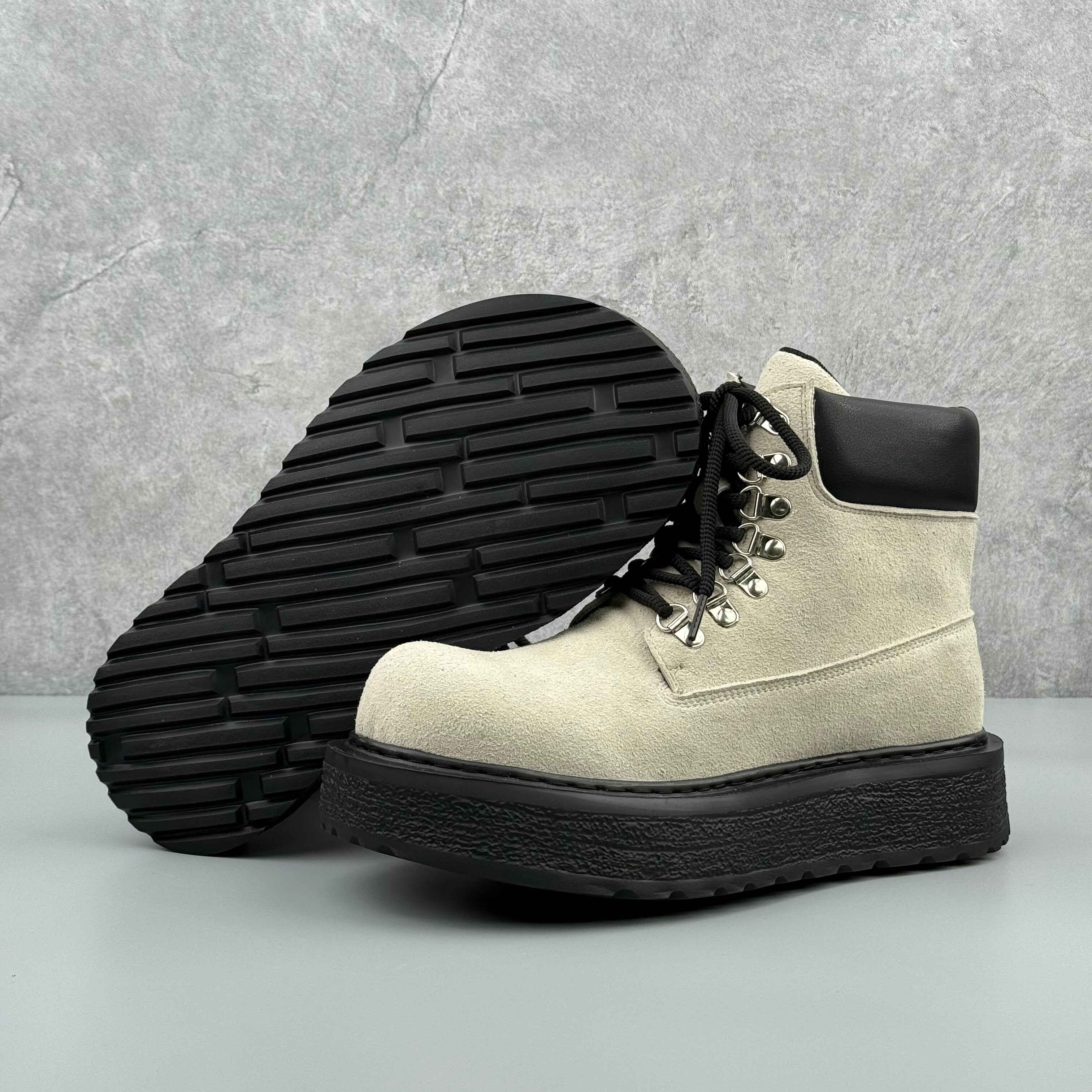 Hybriss Regent White– Winter Martin Boots