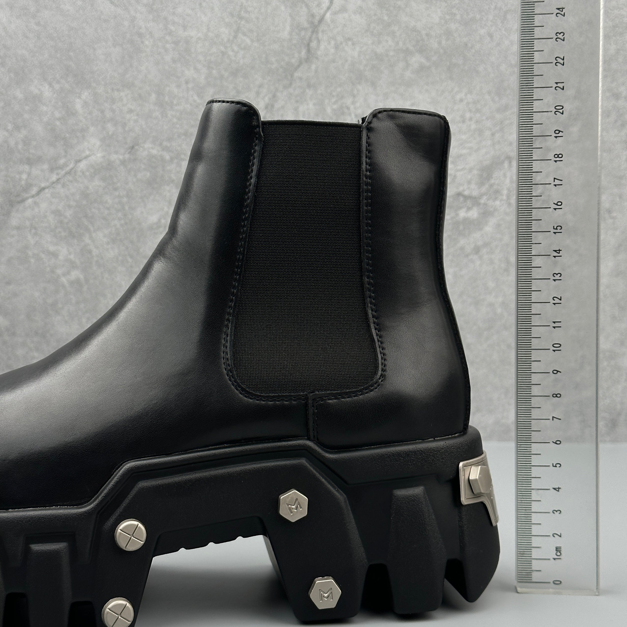 Hybriss Havoc– Punk Chelsea Boots