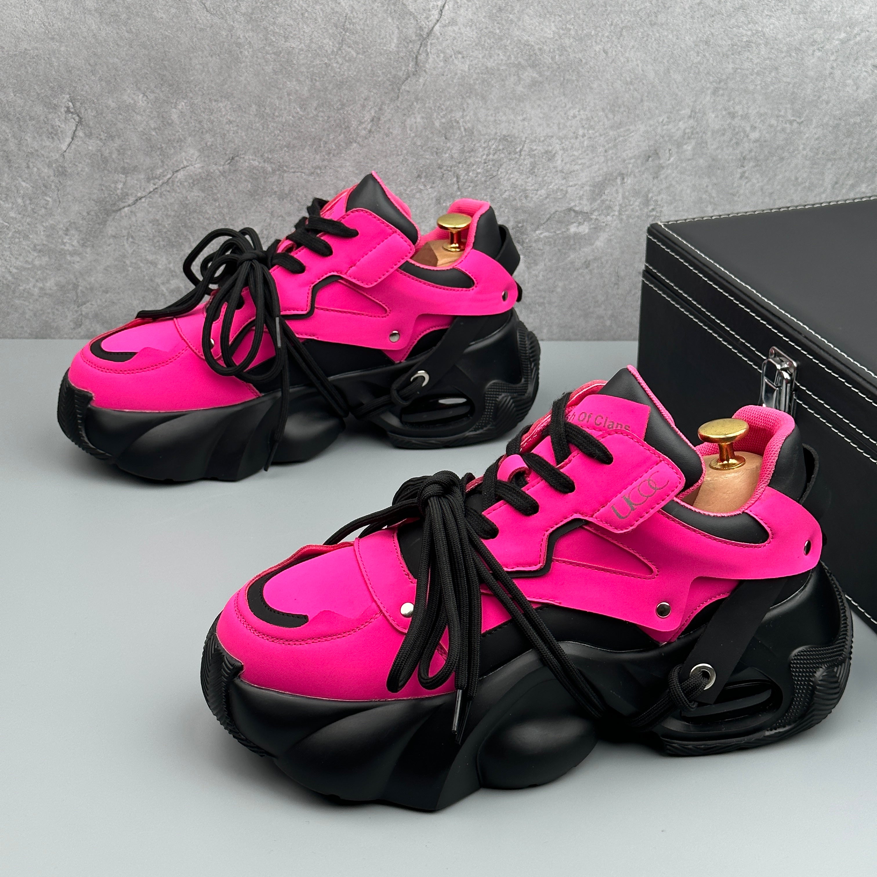 Hybriss Cabuncci MidRise Dragon Fruit– Youth Dad Shoes