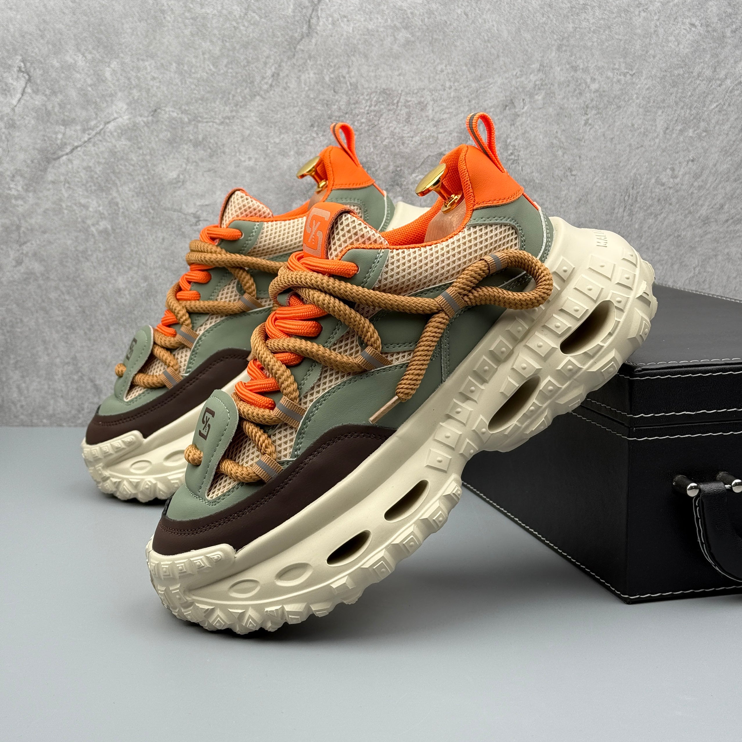 Hybriss UCOC CoreFlex Card Green– Youth Casual Sports Shoes