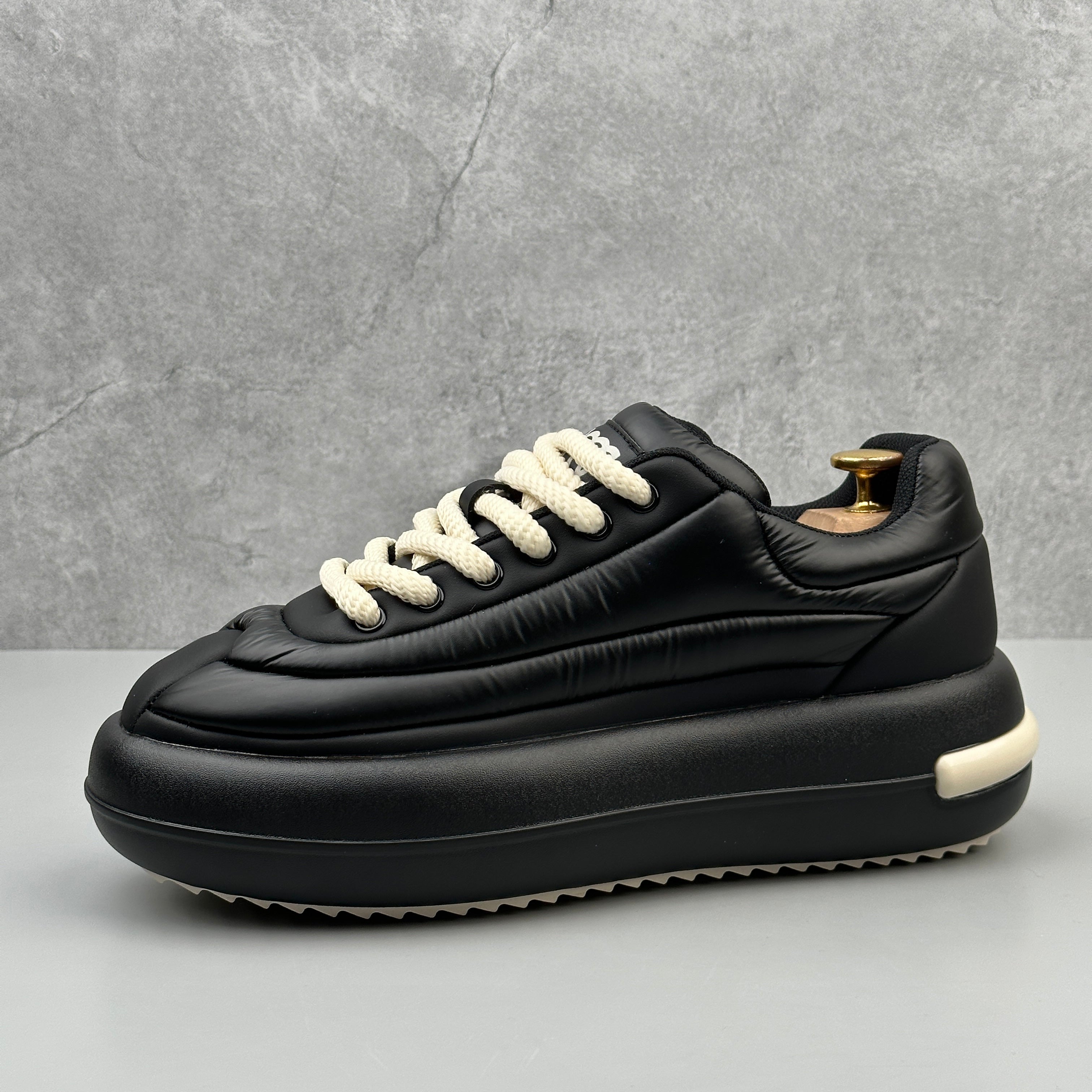 Hybriss Cabuncci WinterCore Black Rice– Youth Winter Dad Shoes