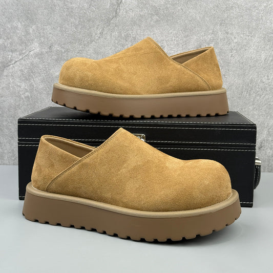 Hybriss Stealth Suede Platform Clog Mule
