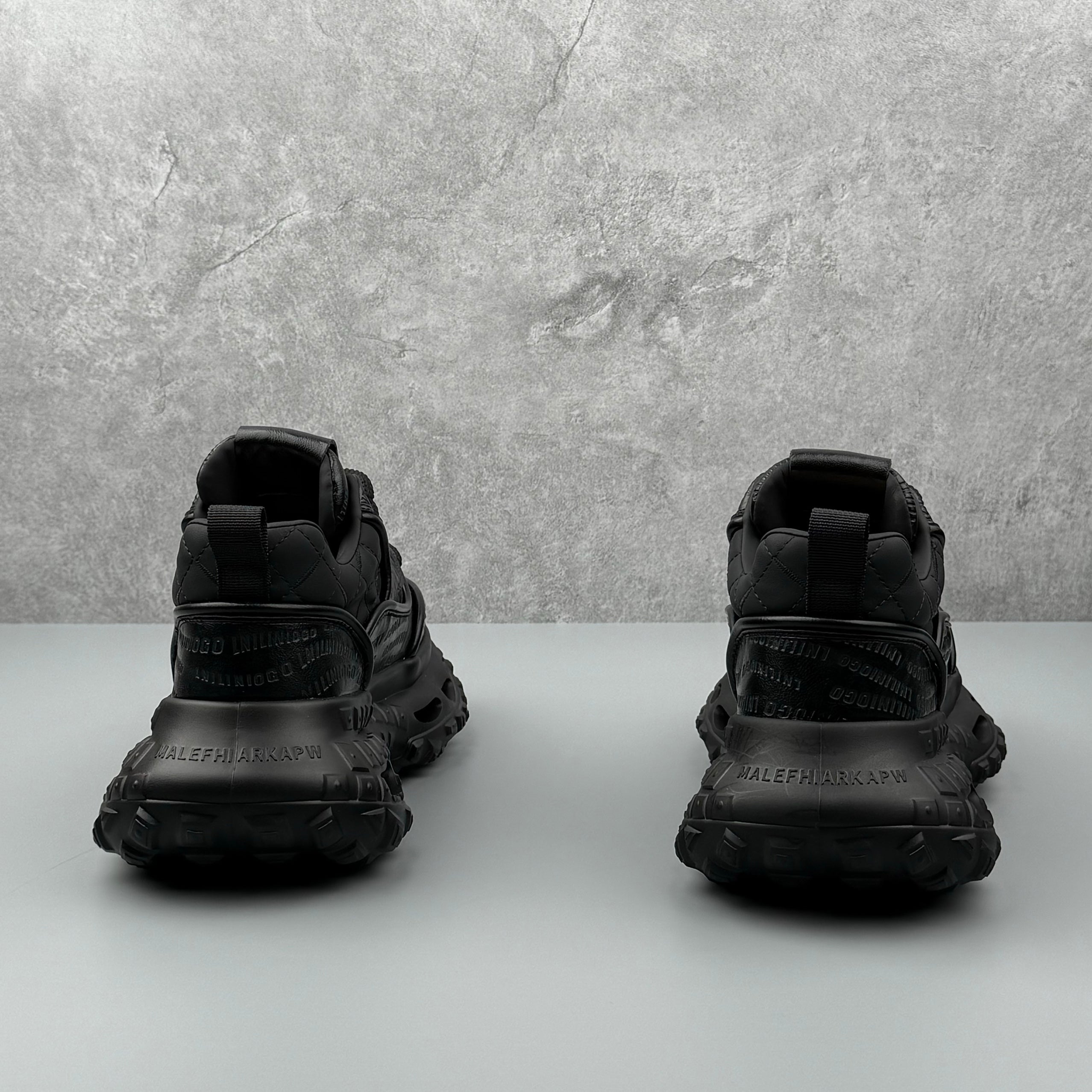 Hybriss Cabuncci ElevateCore Black– Youth Dad Shoes