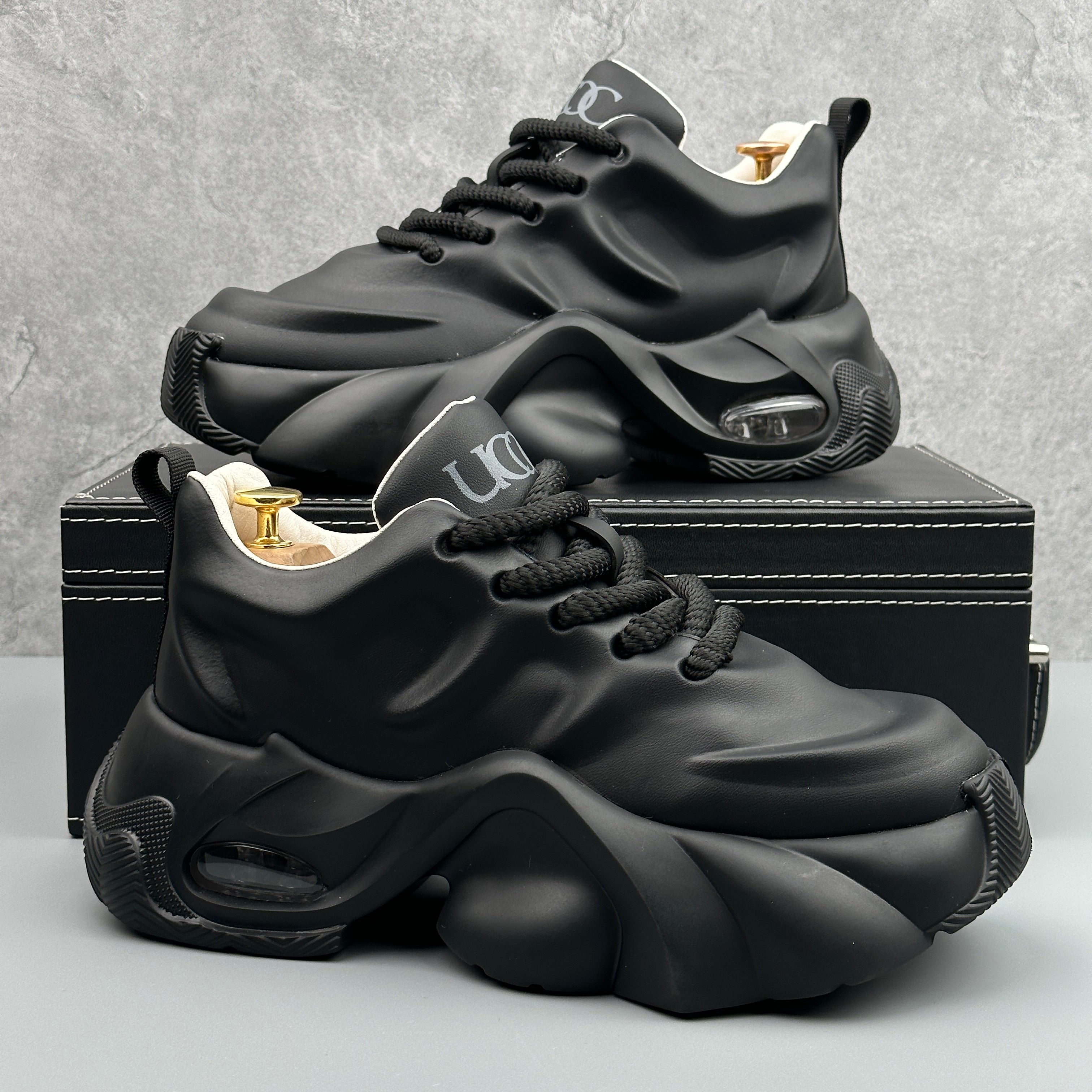 Hybriss Cabuncci Elevare Black– Youth Dad Shoes