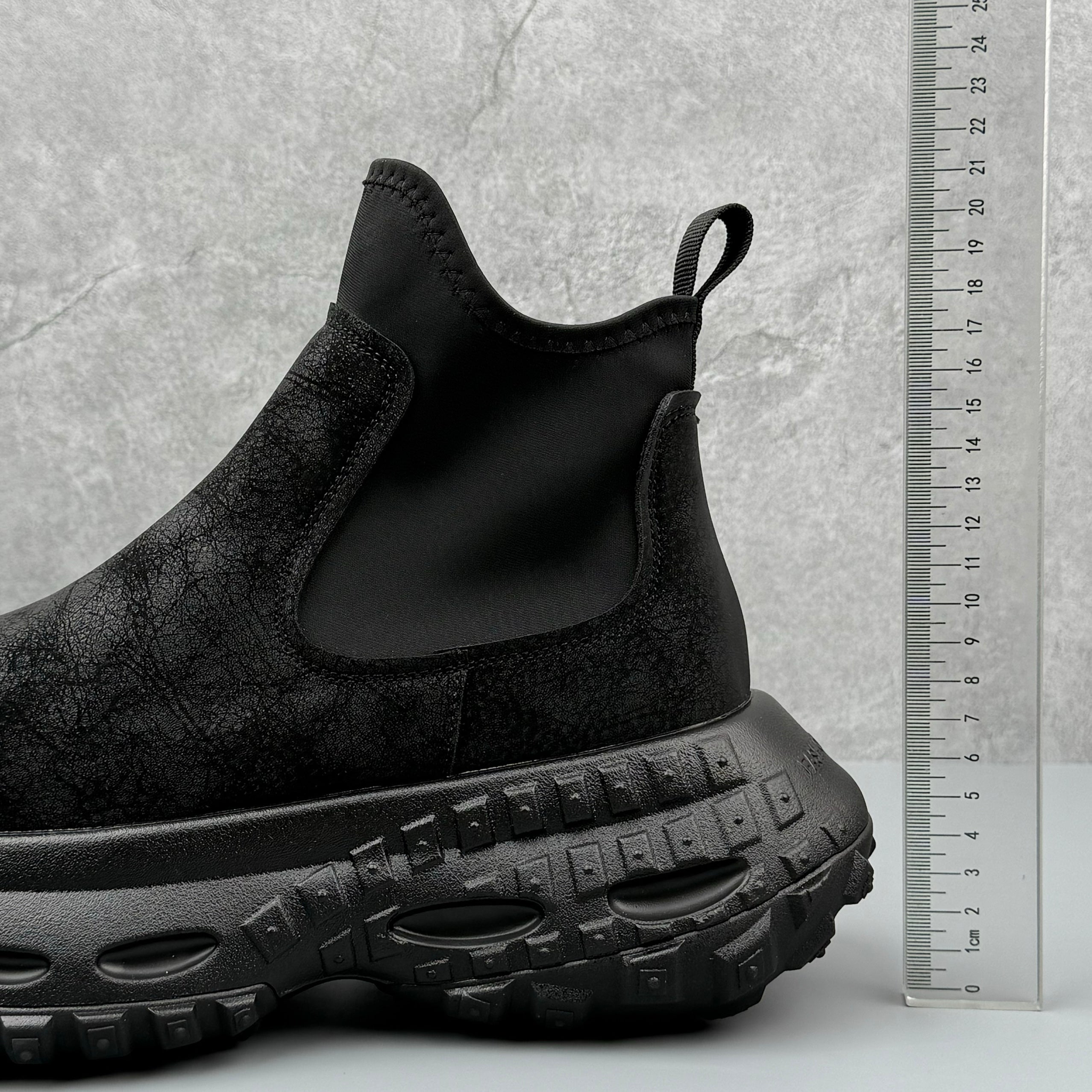 Hybriss Elevate– Retro Futuristik Cargo Boots