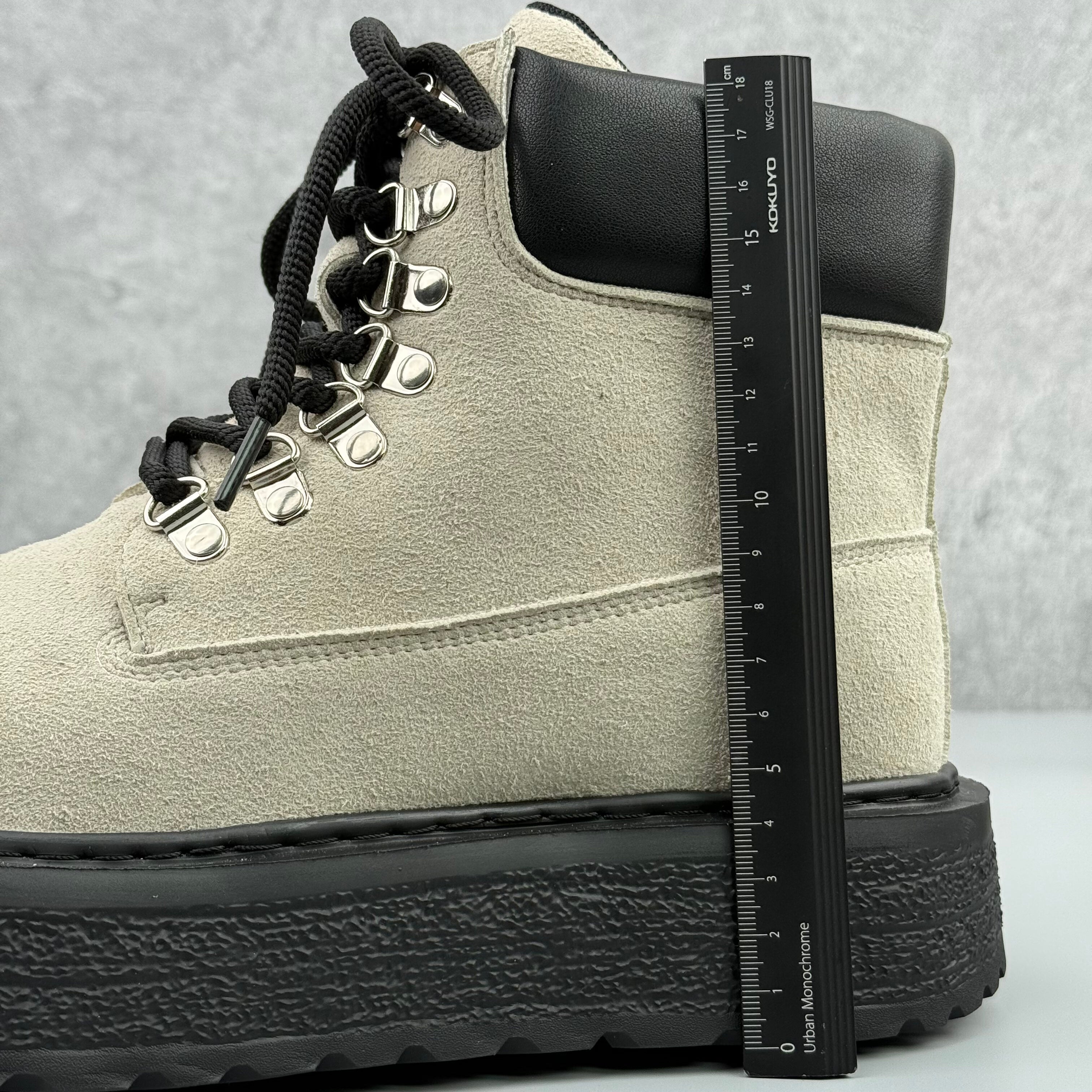 Hybriss Regent White– Winter Martin Boots