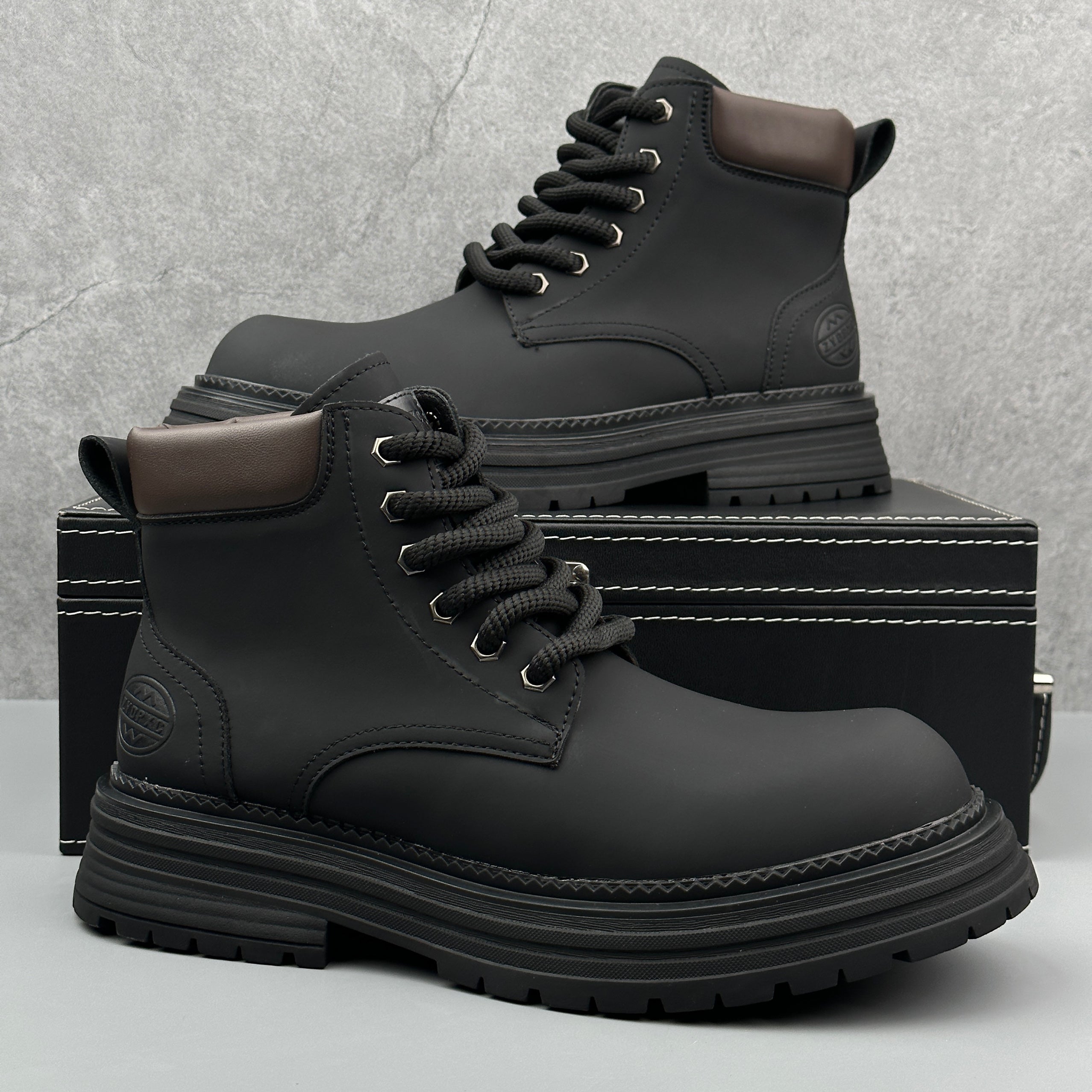 Hybriss Crest– British Style Martin Boots