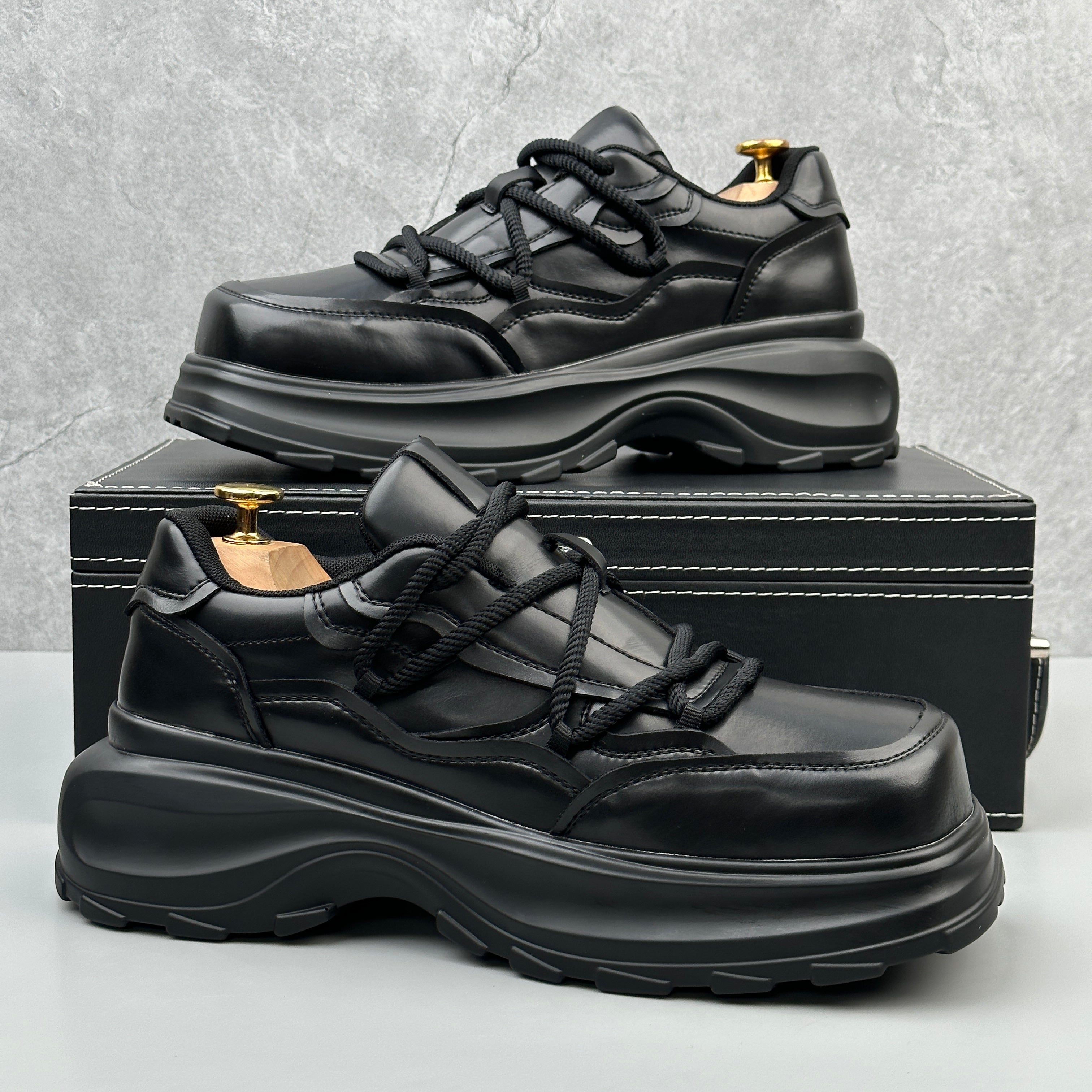 Hybriss Gridstep Black– Korean Dad Shoes