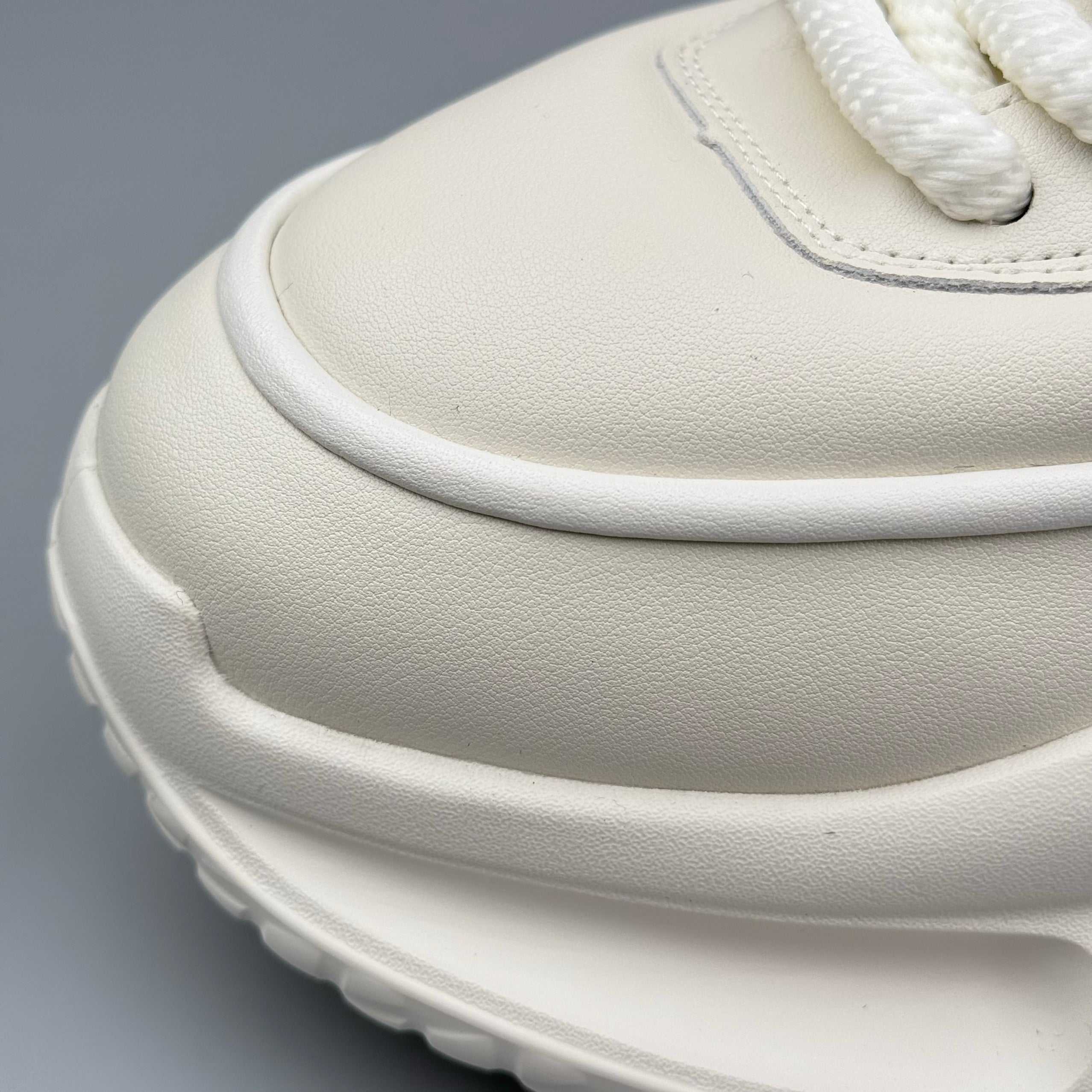 Hybriss SportLift White– Youth Dad Shoes