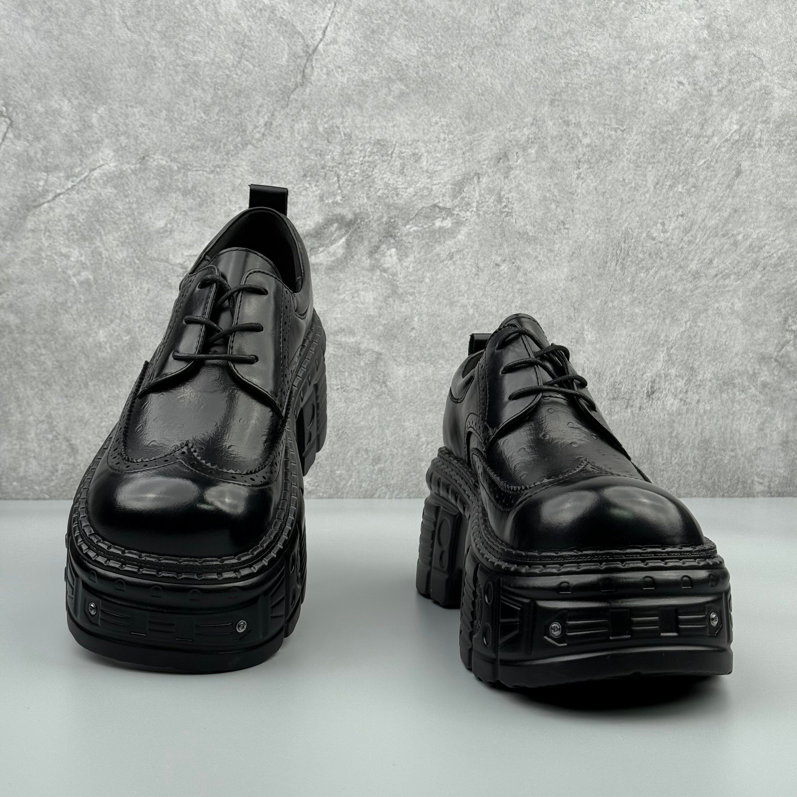 Hybriss DailyMetal Black– Casual Leather Shoes