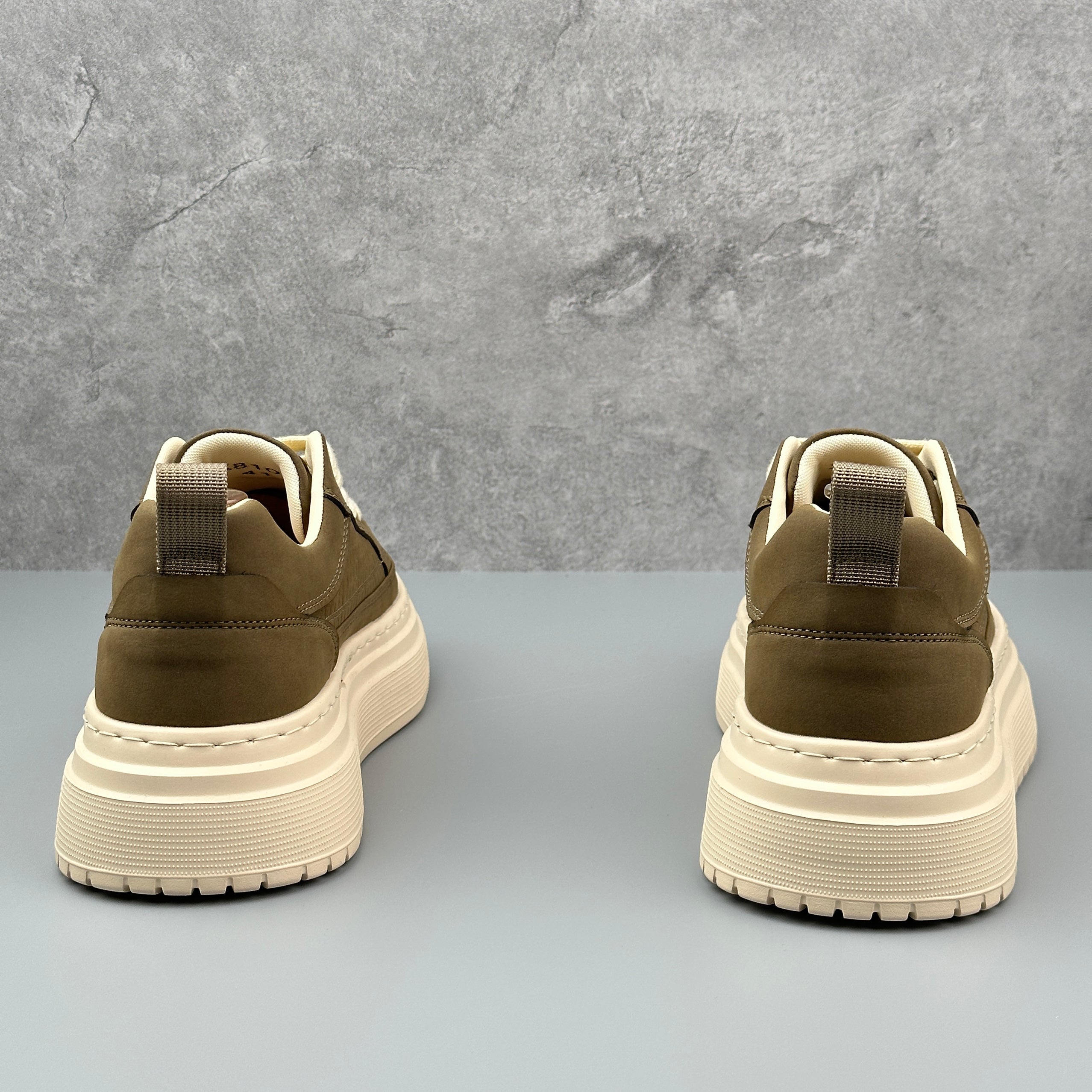 Hybriss ThreadLine Khaki– Schlichte Mikrofaserleder Sneakers