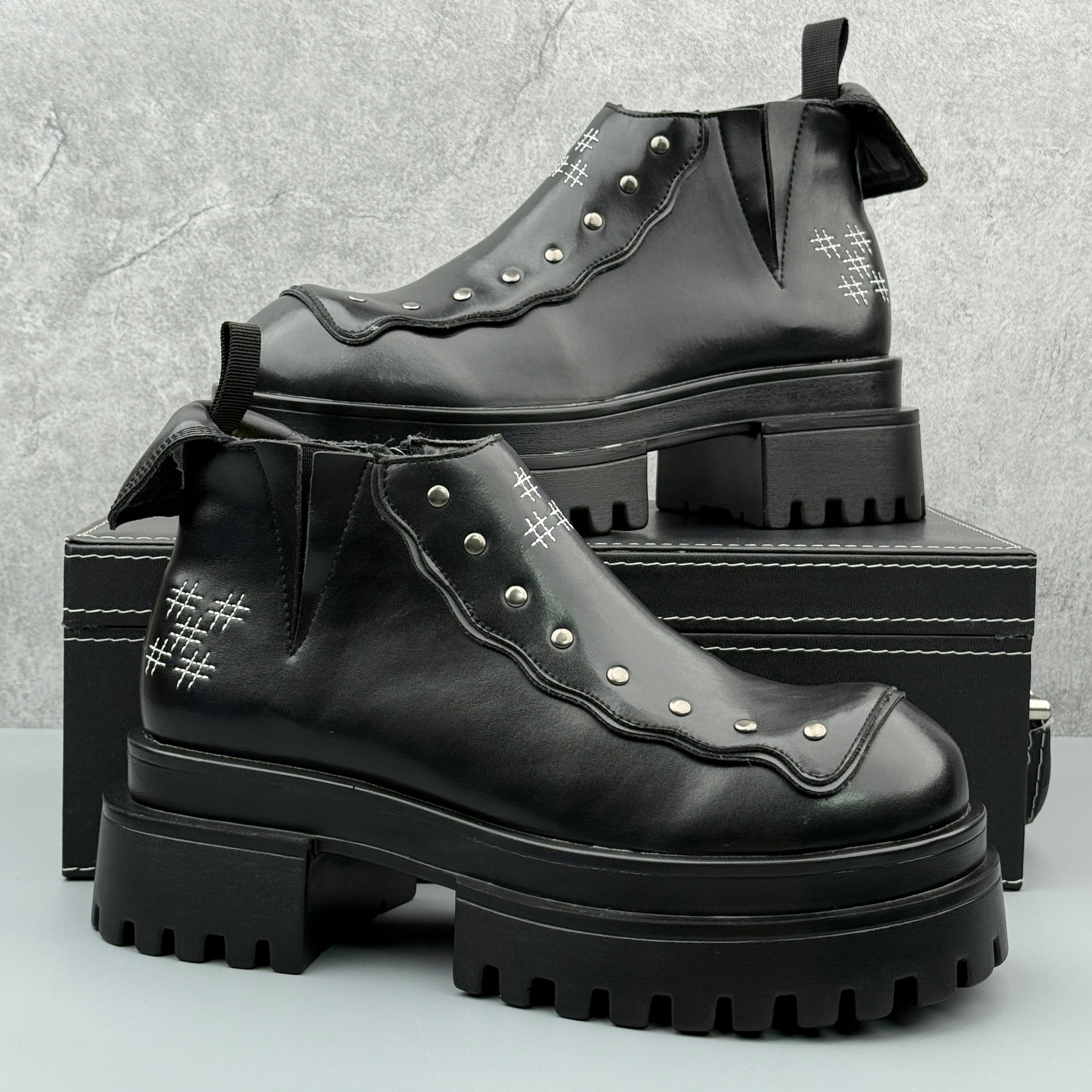 Hybriss Retrograde– Retro Martin Boots