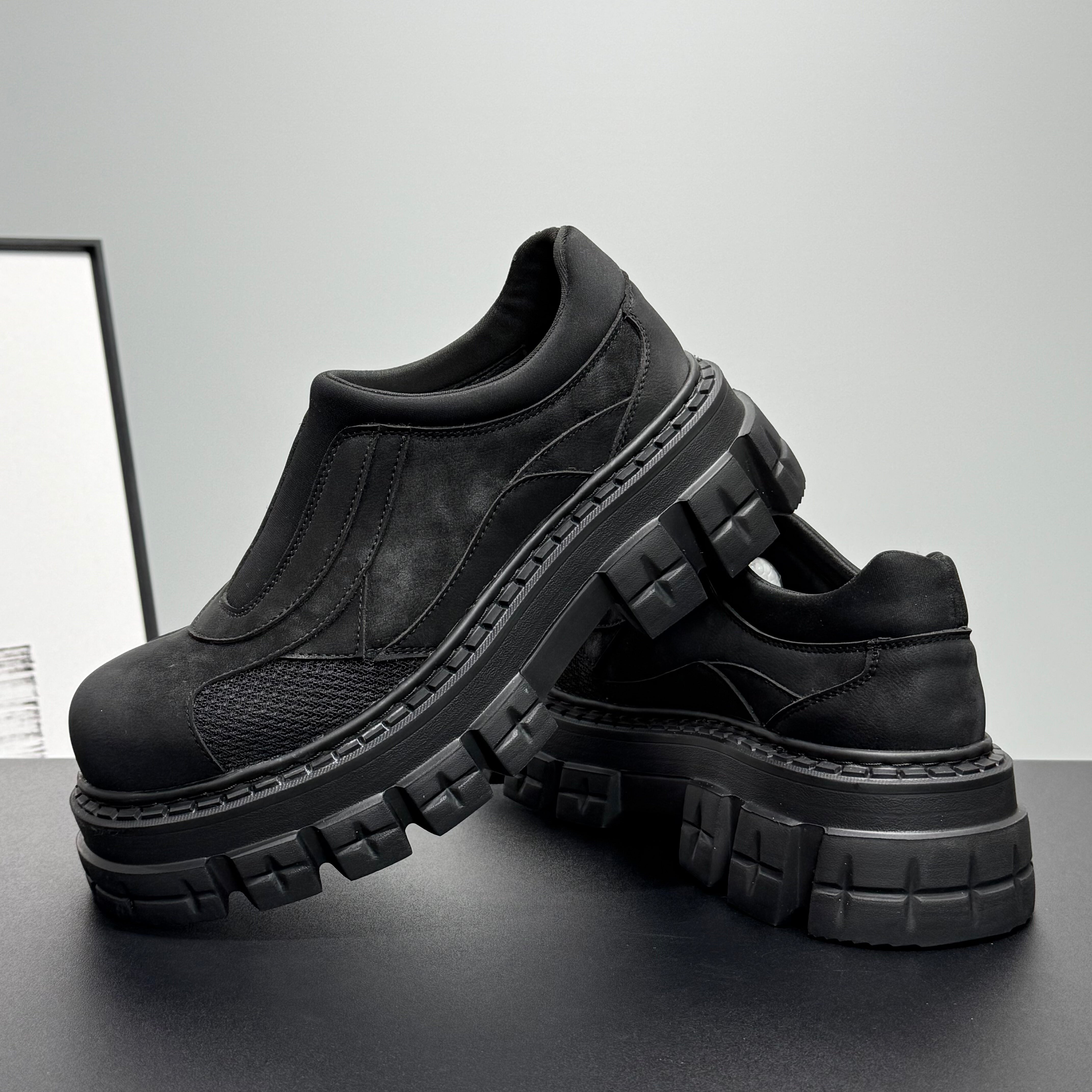 Hybriss Vertex Black– Youth Casual Leather Shoes