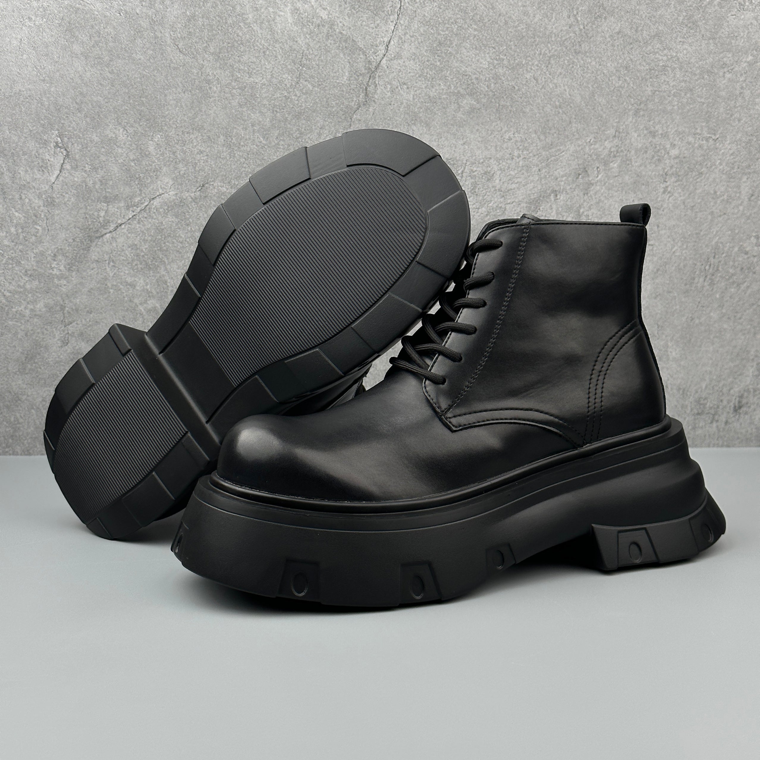 Hybriss Noble– Minimalist Martin Boots