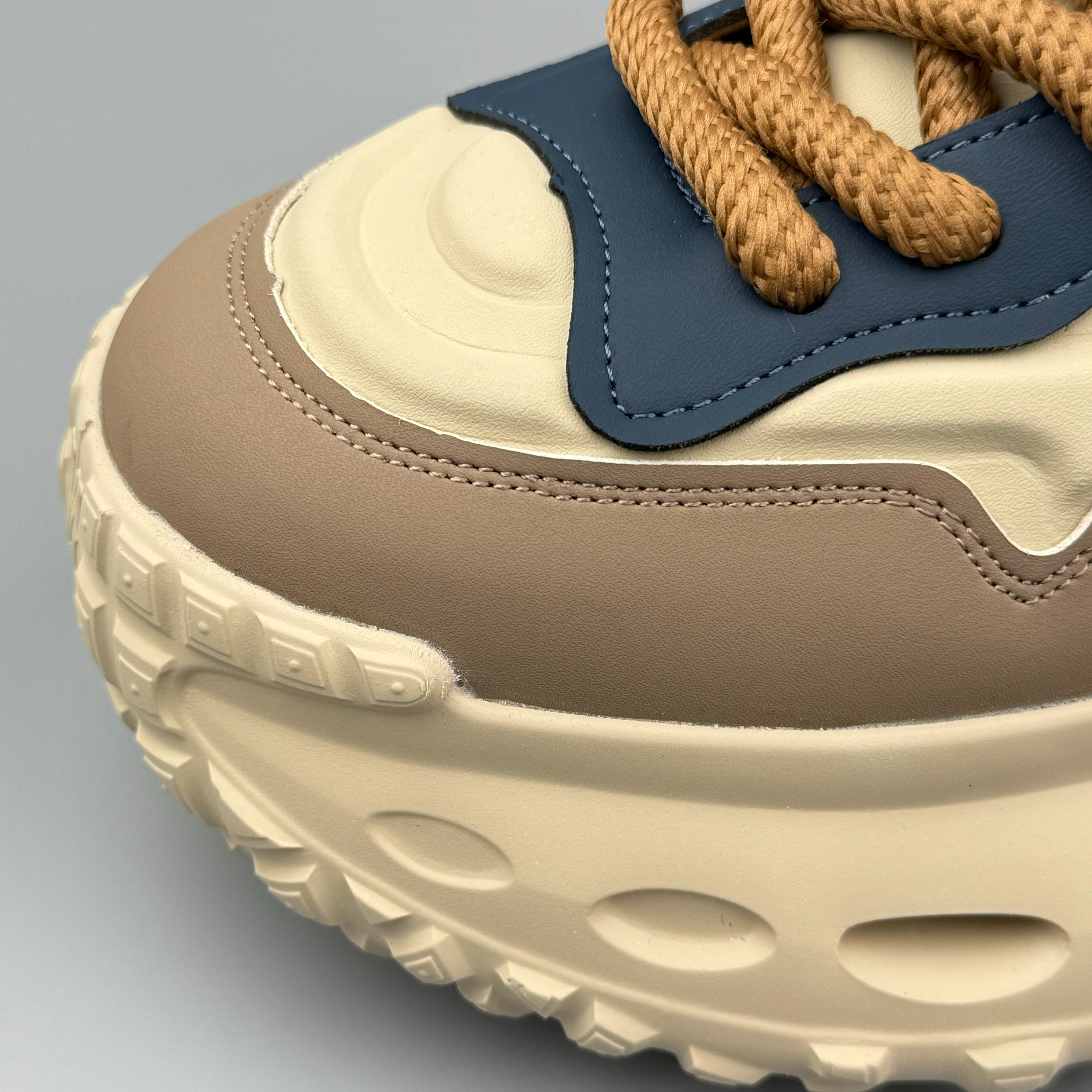 Hybriss PlainMilan Milan– Dad Shoes