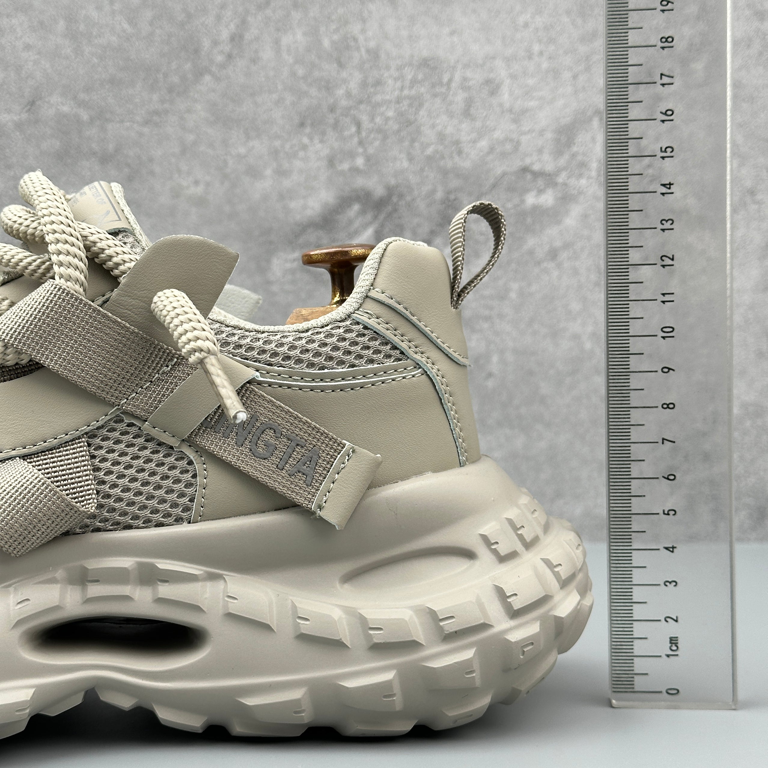 Hybriss WeaveCore Gray– Youth Dad Shoes