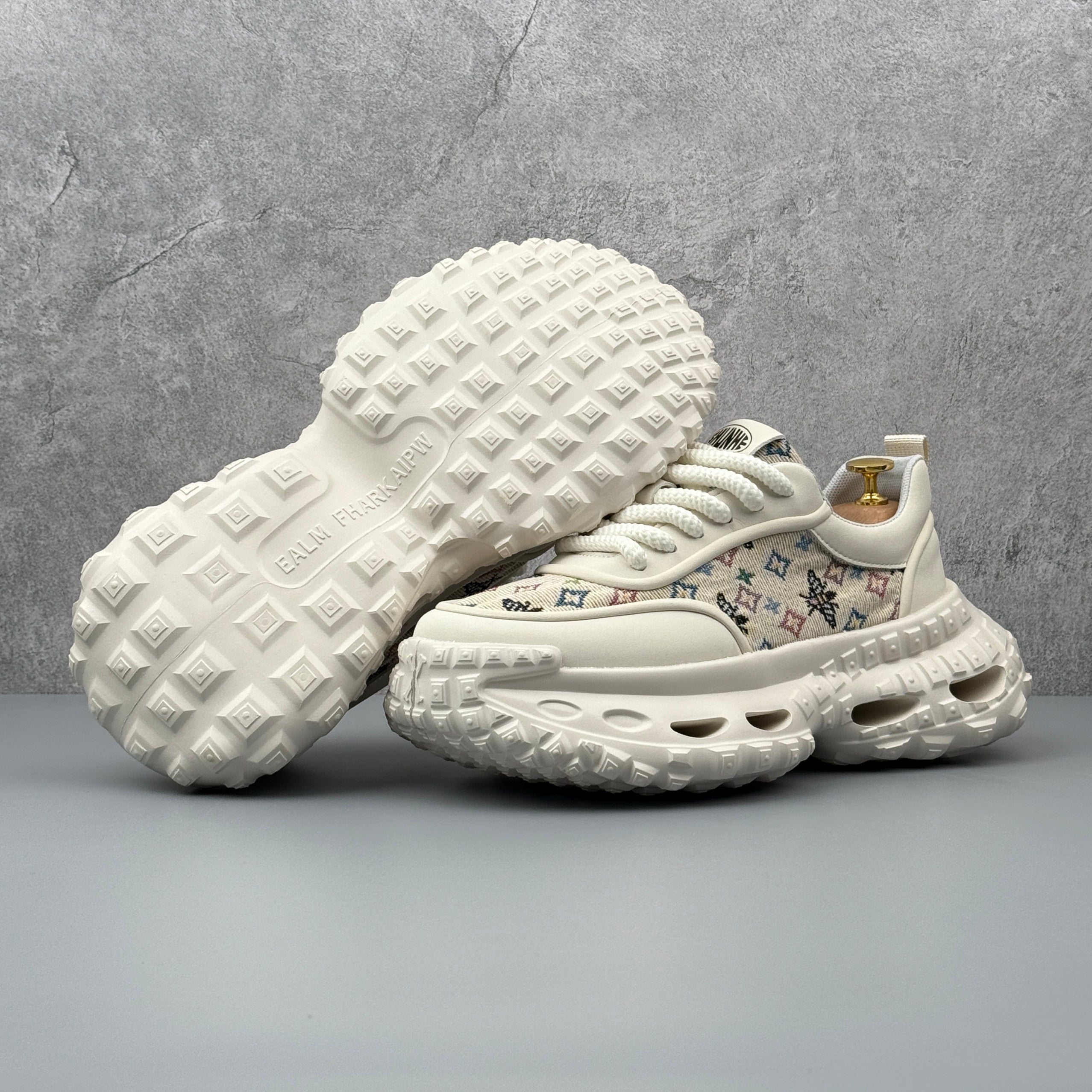 Hybriss DailyRiseCasual White– Casual Dad Shoes