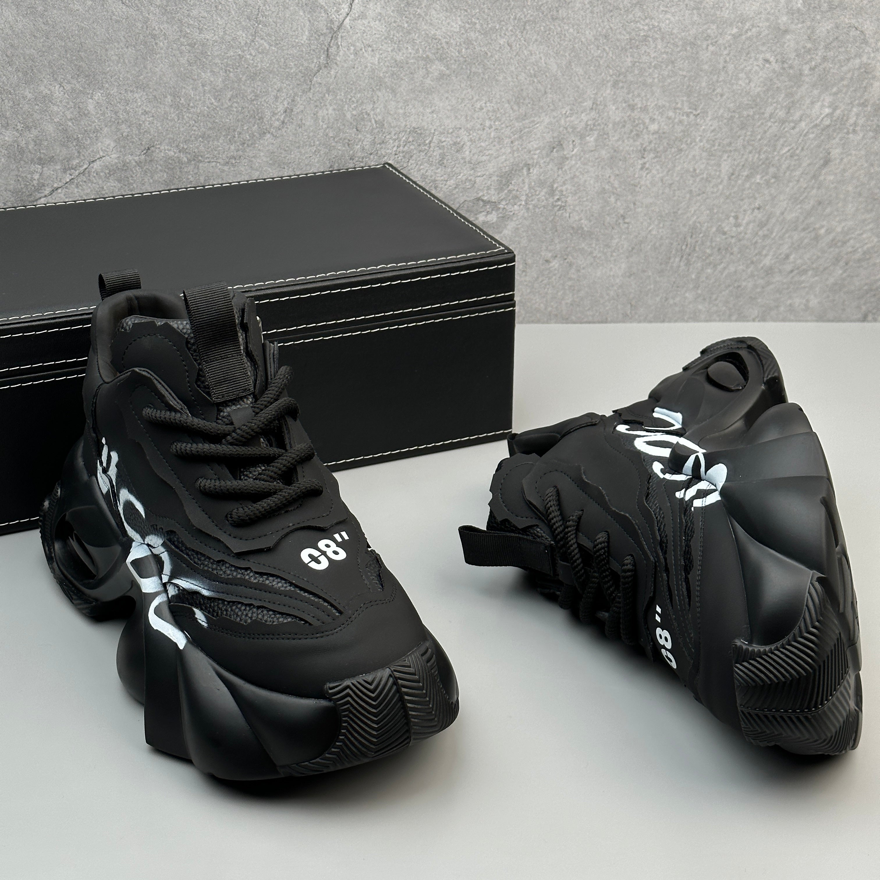 Hybriss Cabuncci SpliceRise Black– Sporty Dad Shoes