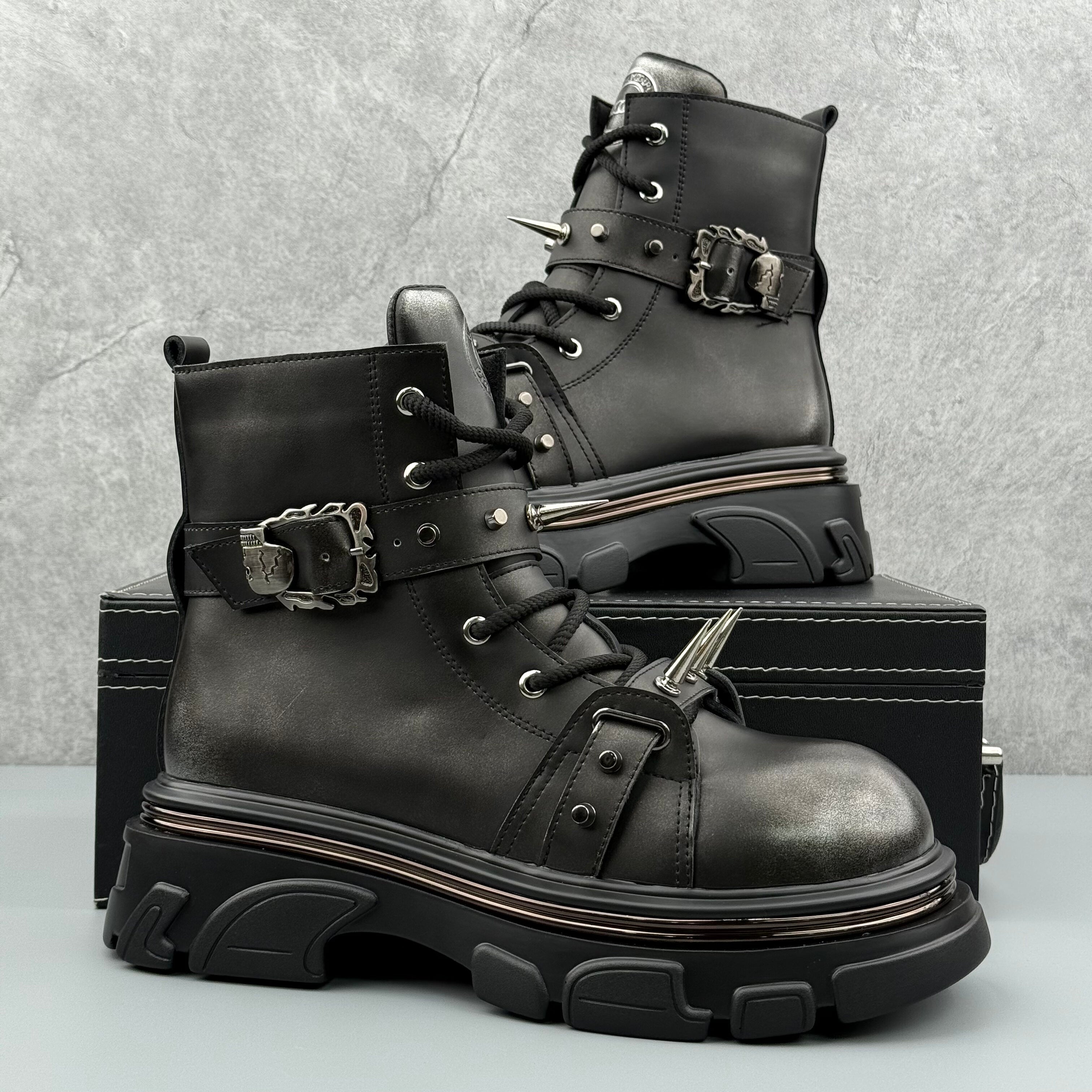 Hybriss Rampart– Retro Silber Martin Boots