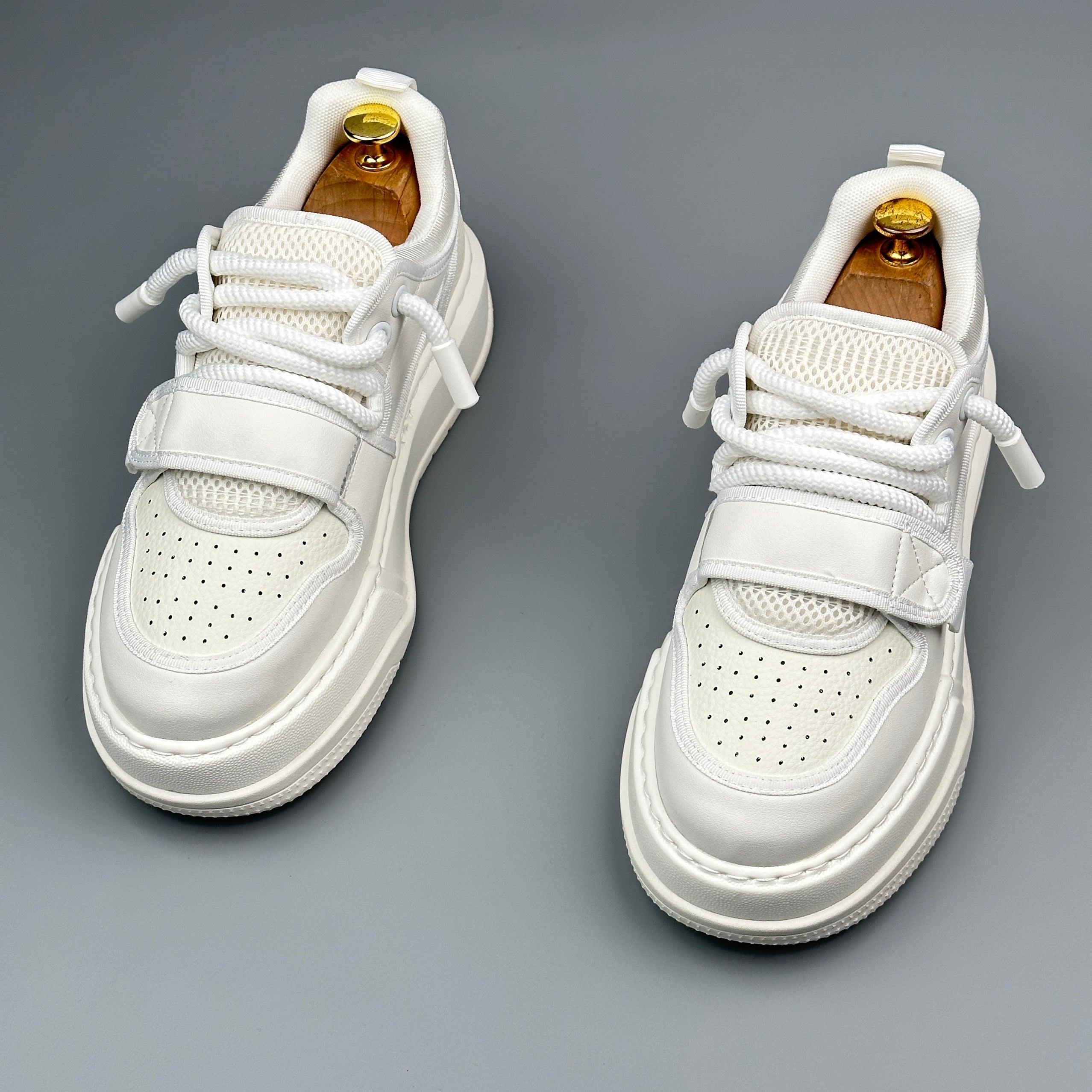 Hybriss KoreaLine – Mikrofaserleder White Shoes