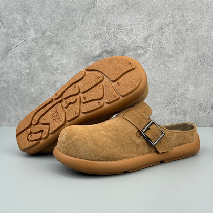 Hybriss Big-Head Suede Utility Clog