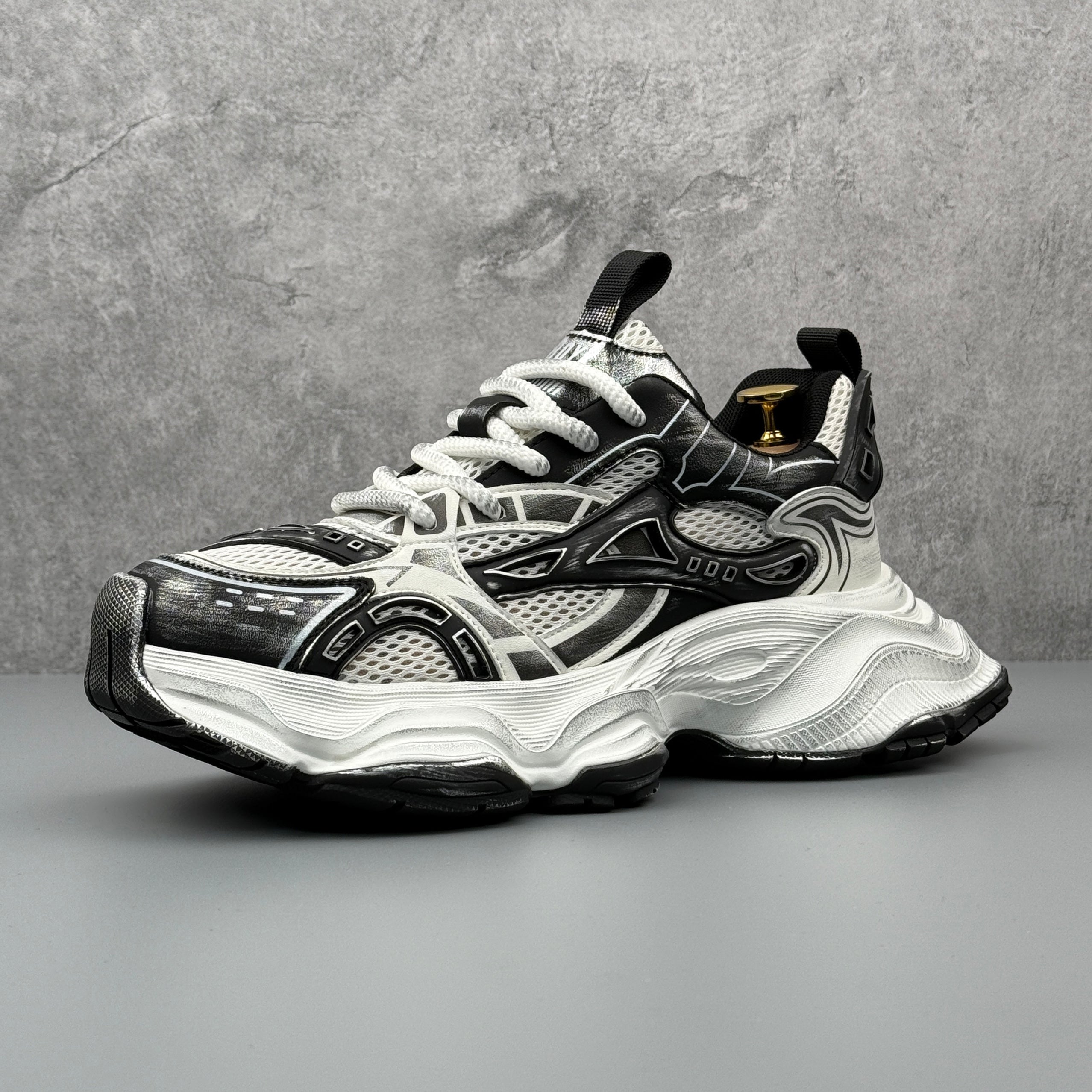 Hybriss DailyRetro Black– Sports & Casual Dad Shoes