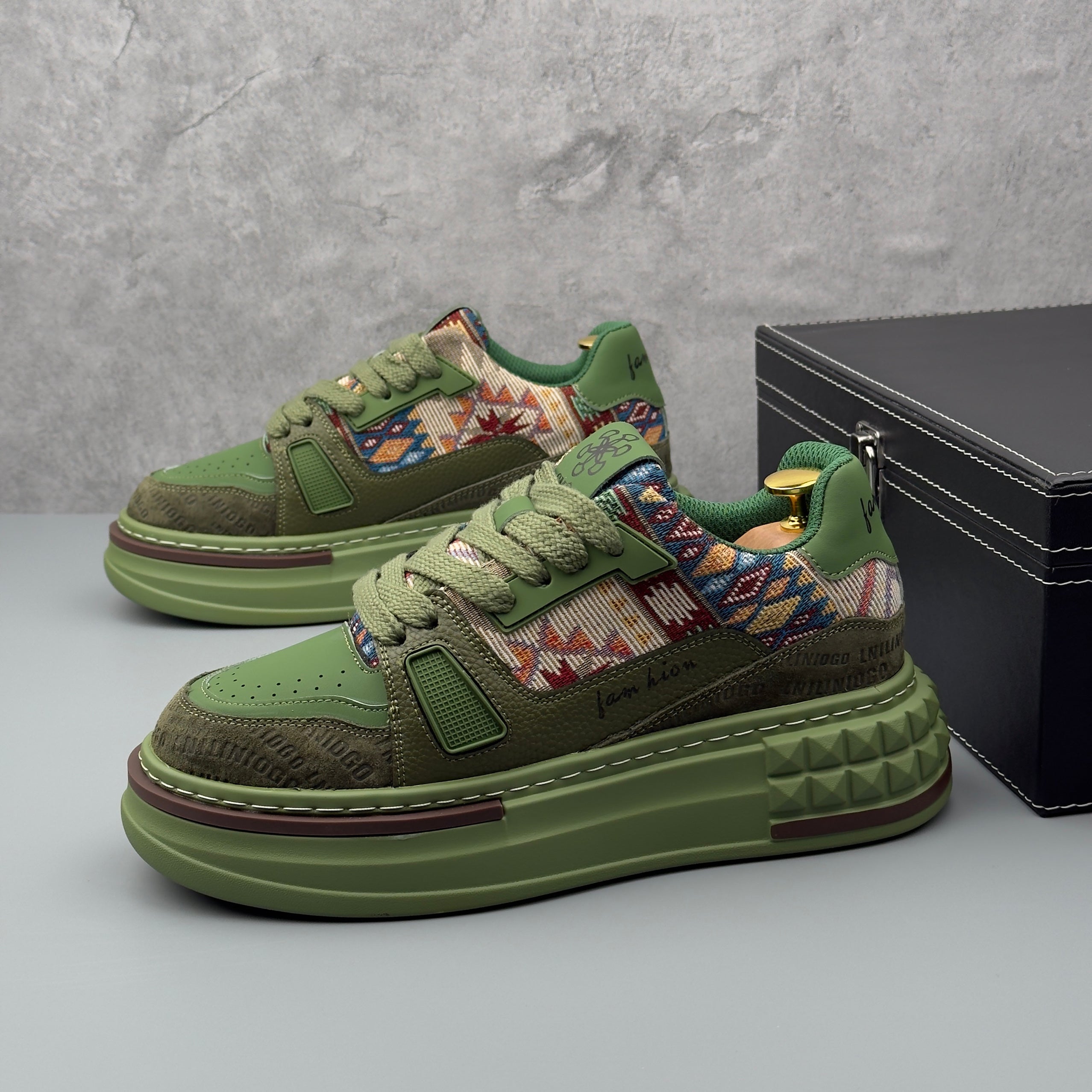 Hybriss EmbroStitch Green– Stoff & Mischmaterial Sneakers