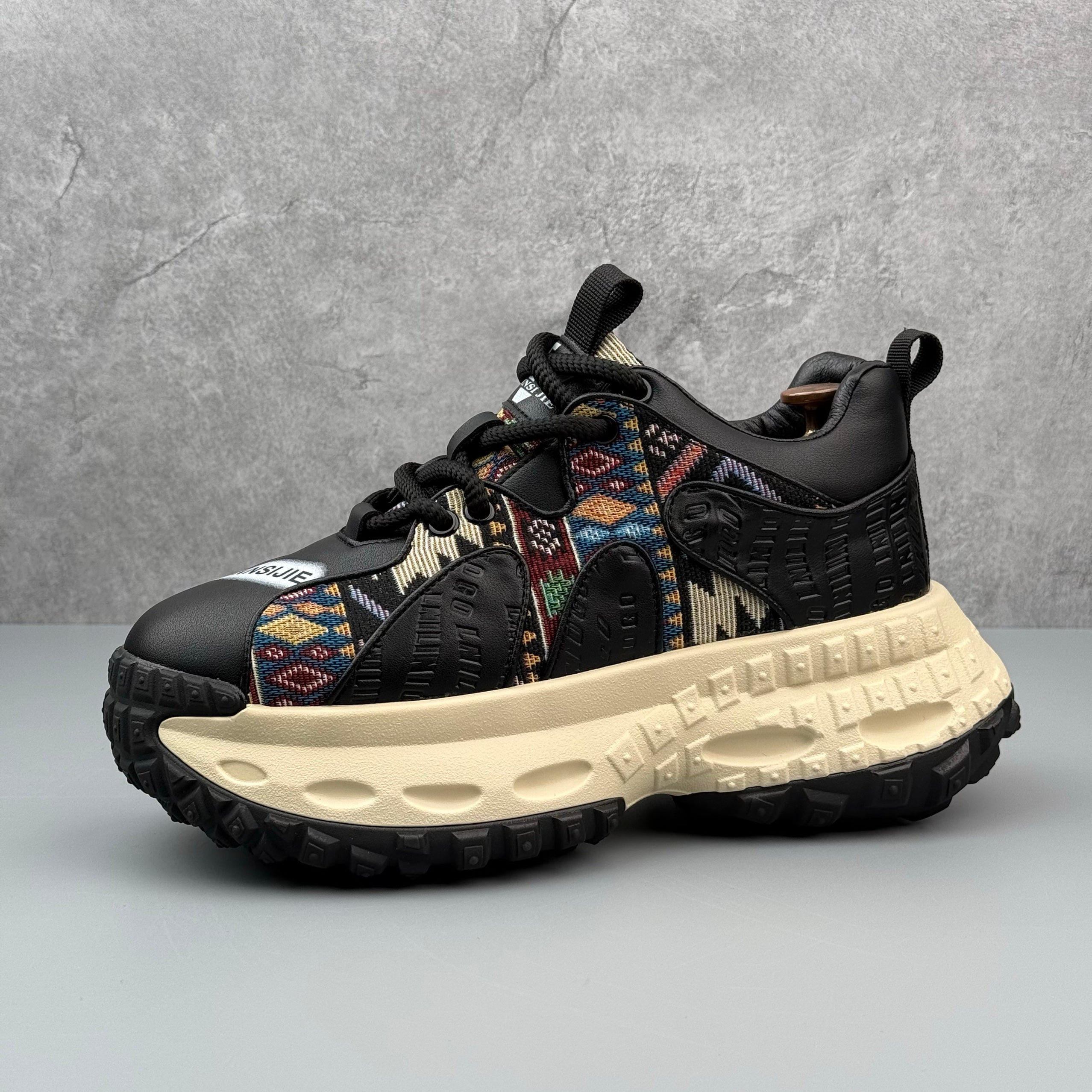 Hybriss Vnnsijie OrchidRise Black– Youth Casual Dad Shoes