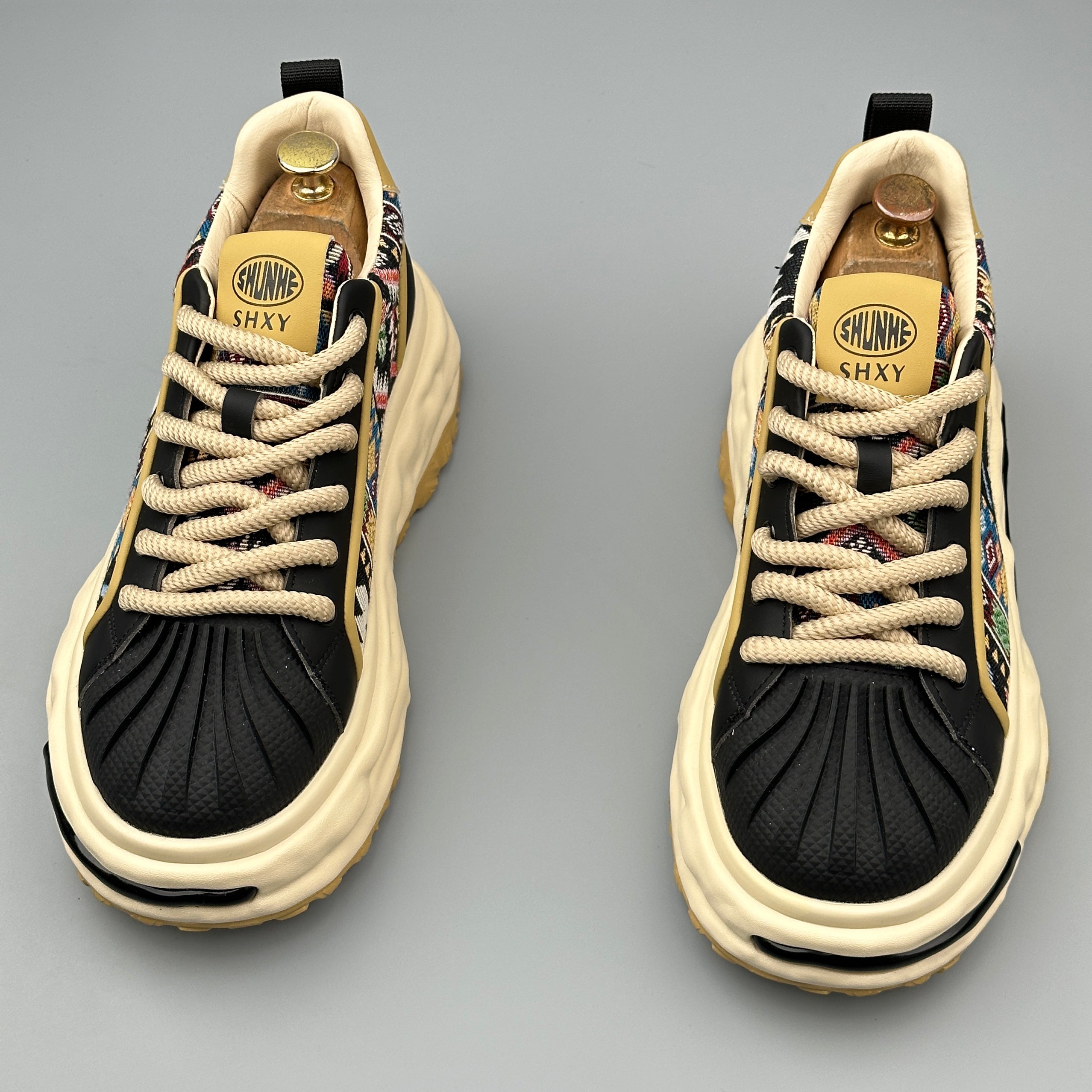 Hybriss VintageStitch Black– PU & Mikrofaserleder Sneakers