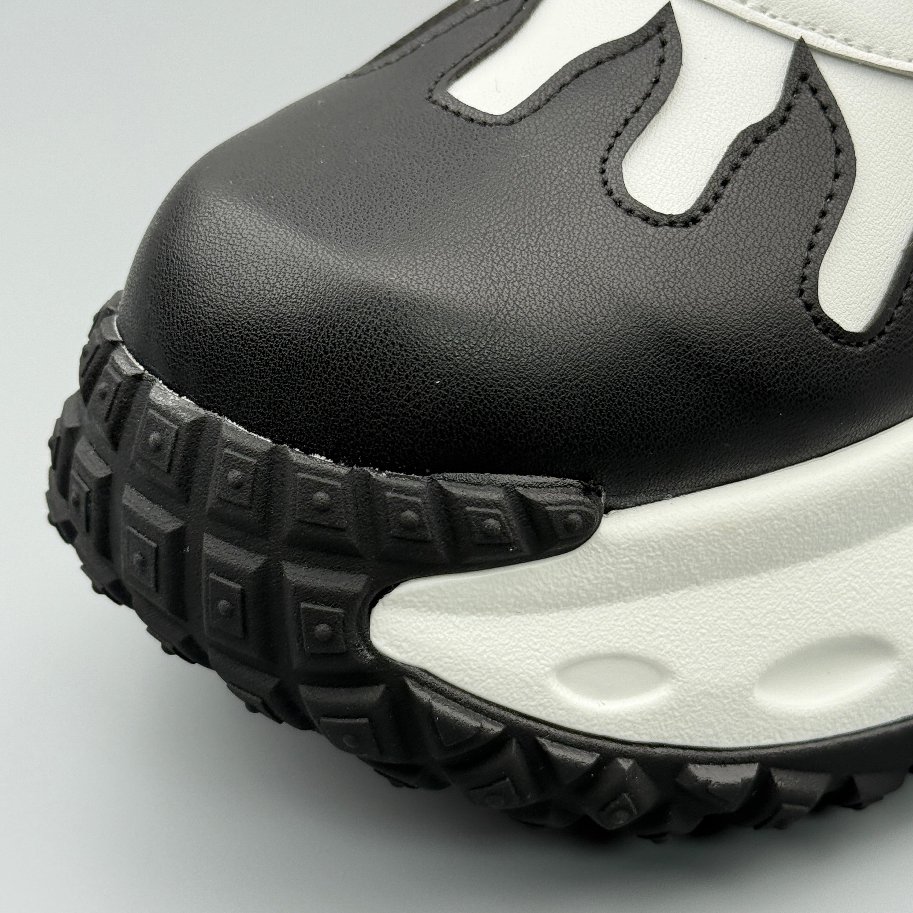 Hybriss Apex Black White– Casual High-Top Leather Shoes