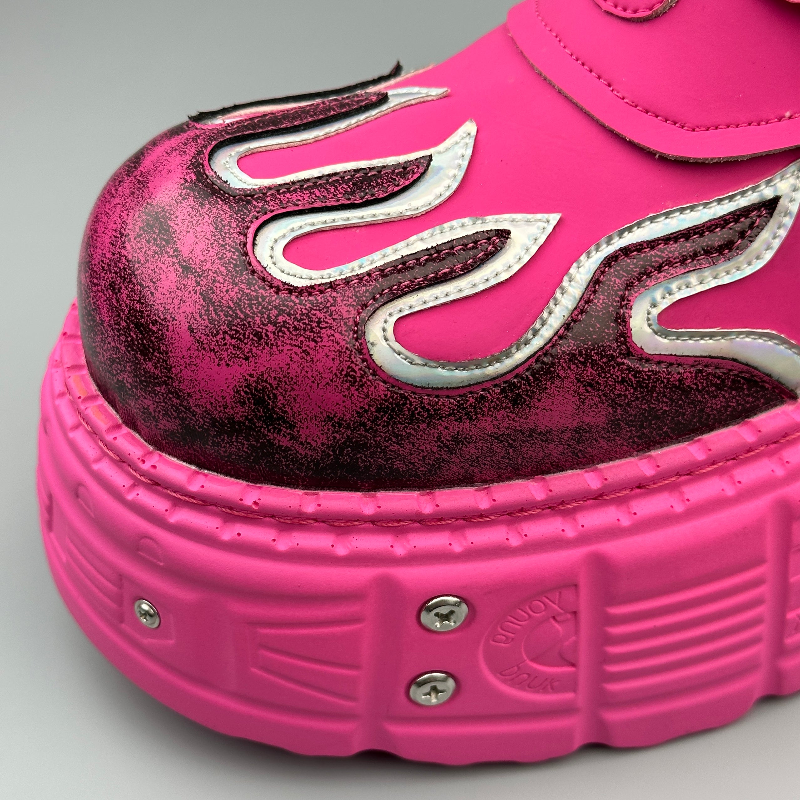 Hybriss Havoc – Punk Cargo Boots