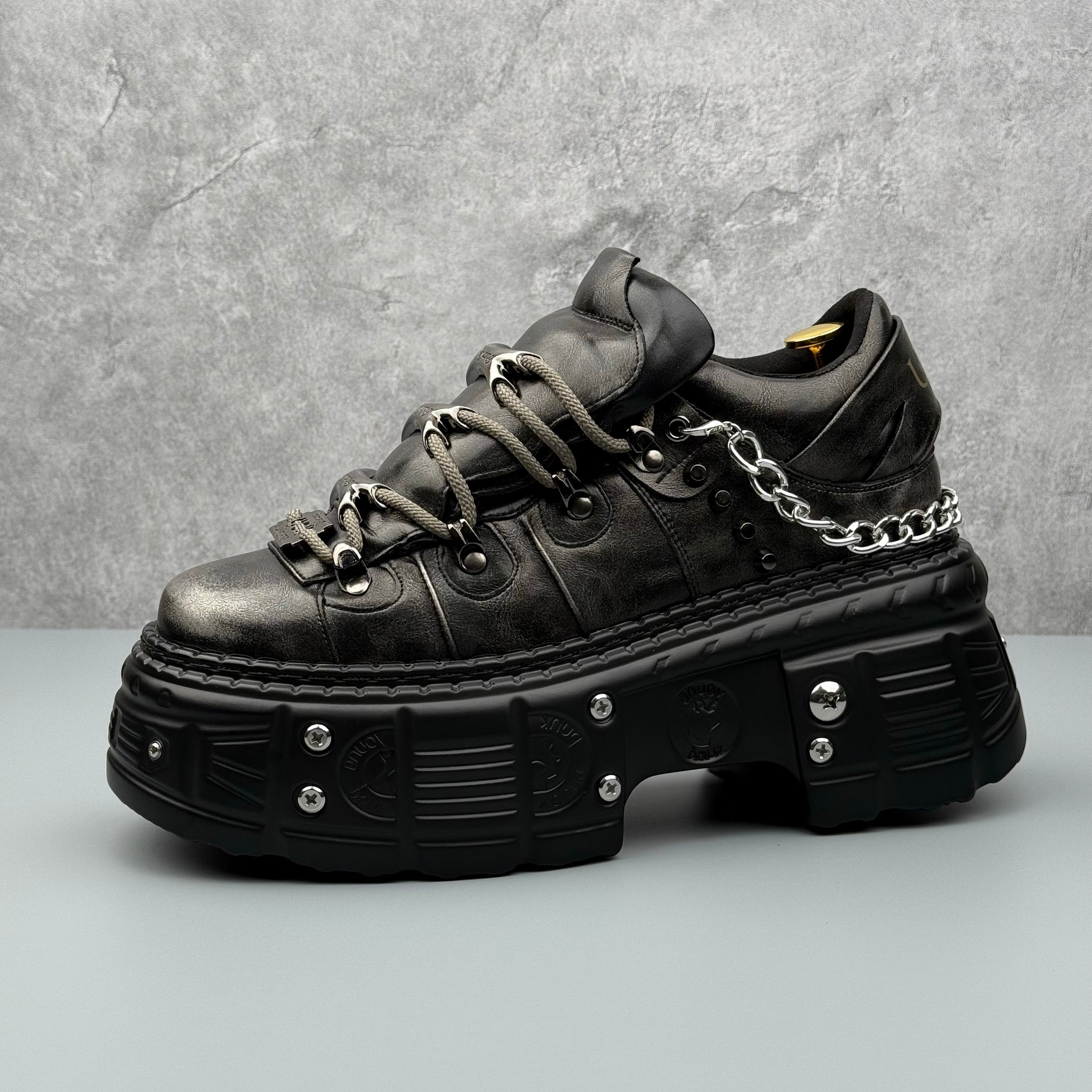 Hybriss Havoc Vintage Gray– Punk Daddy Shoes