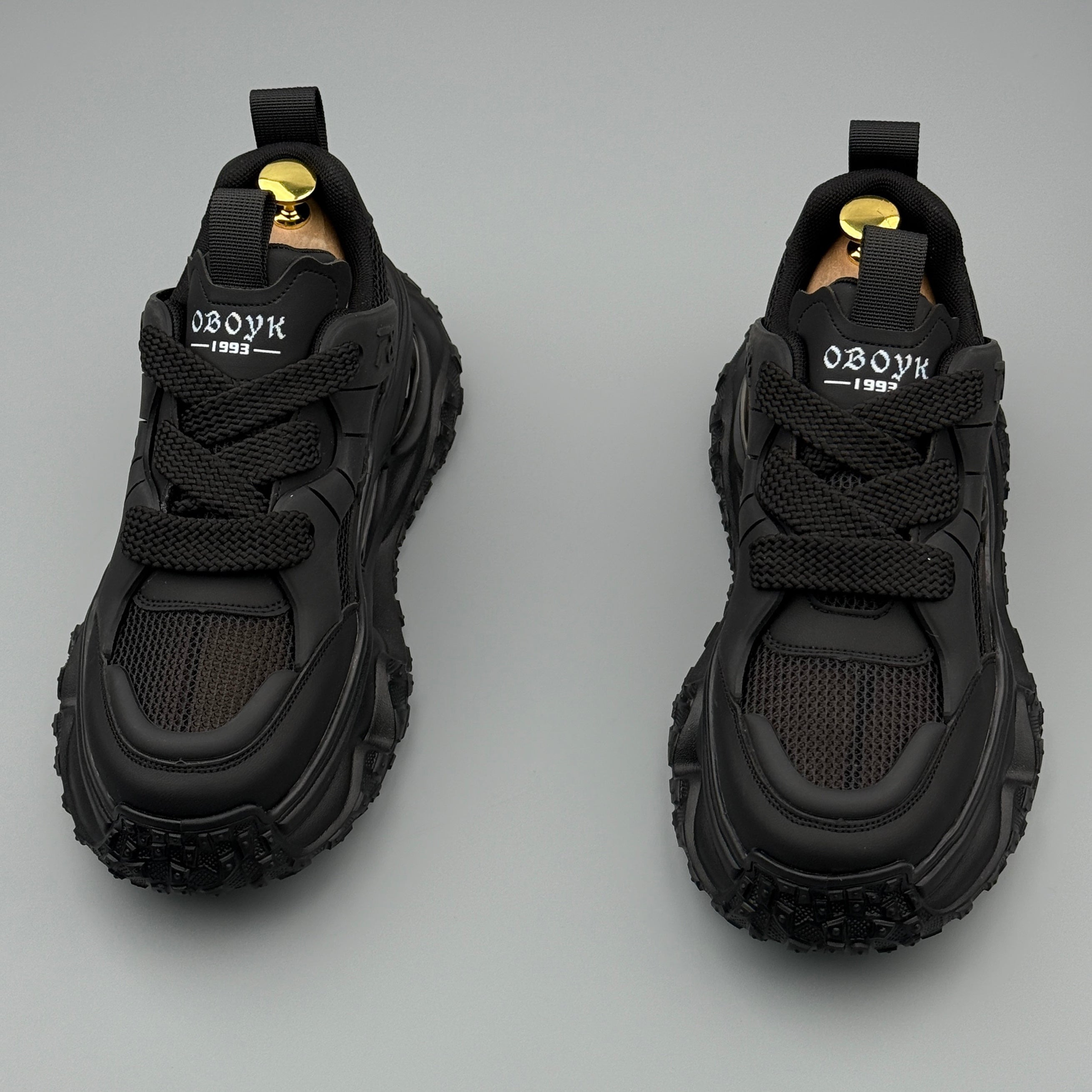 Hybriss WeaveAir Black– Youth Sports & Casual Shoes