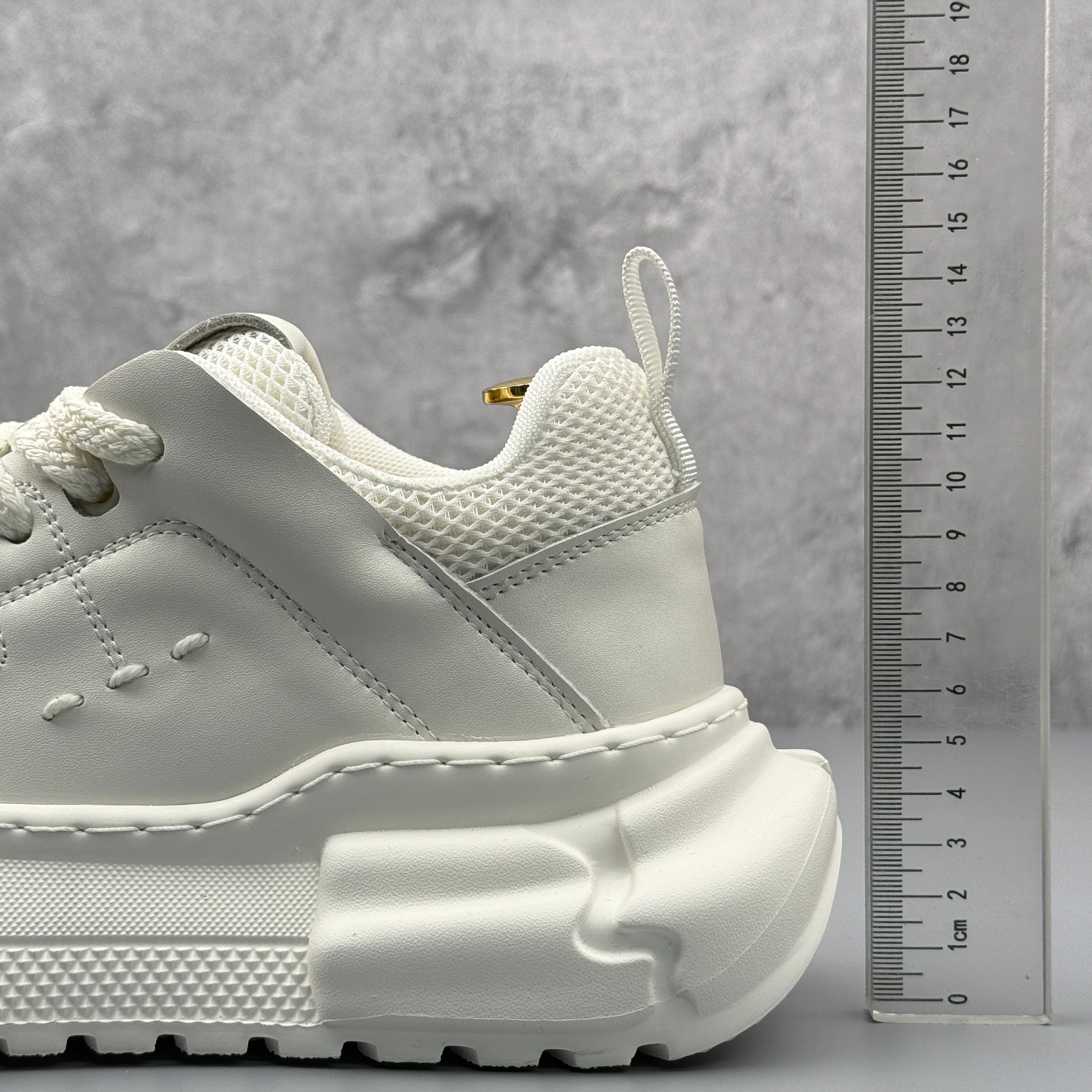 Hybriss SimpleStitch White– PU & Mikrofaserleder Sommer-Sneakers