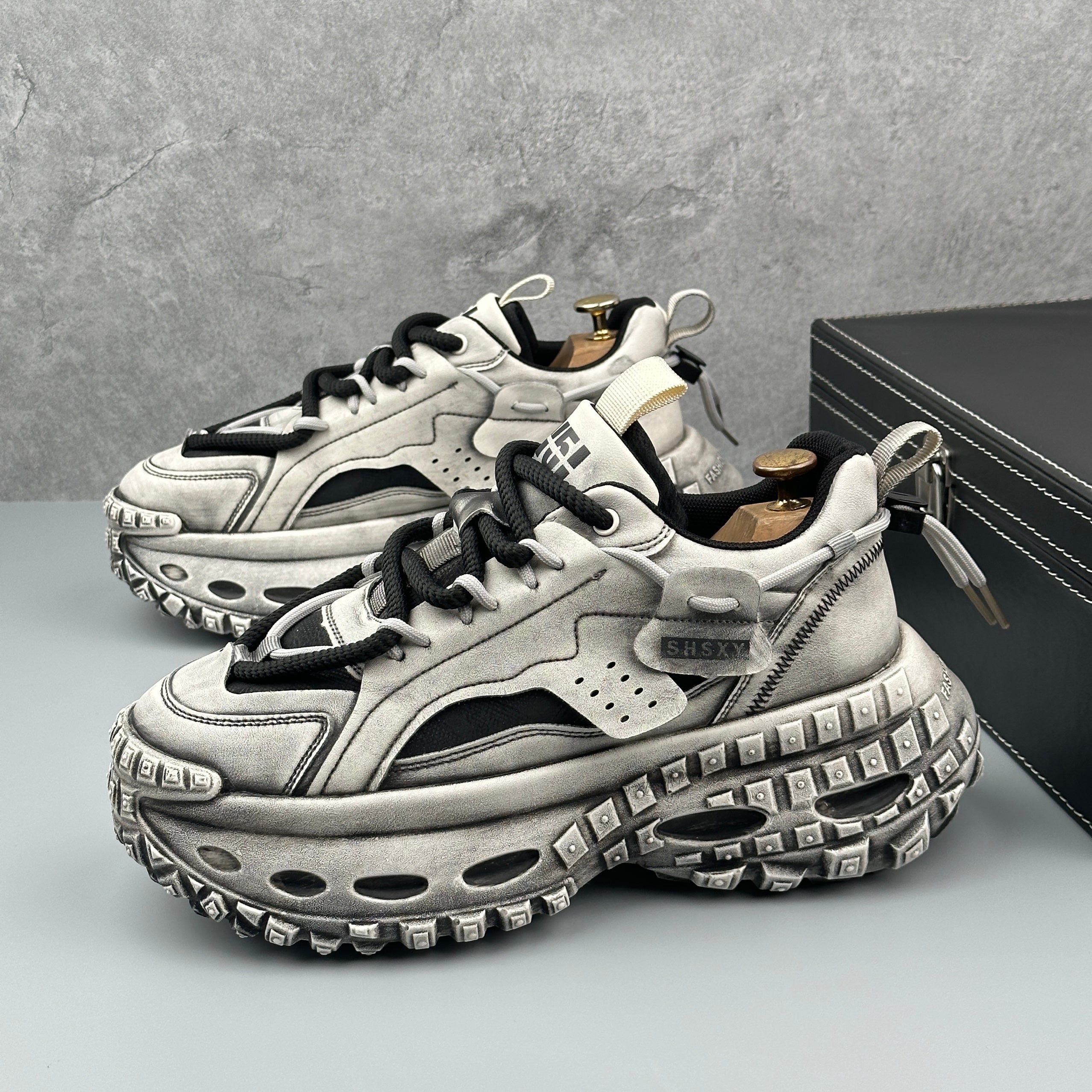 Hybriss RetroAir Black Gray– Youth Dad Shoes