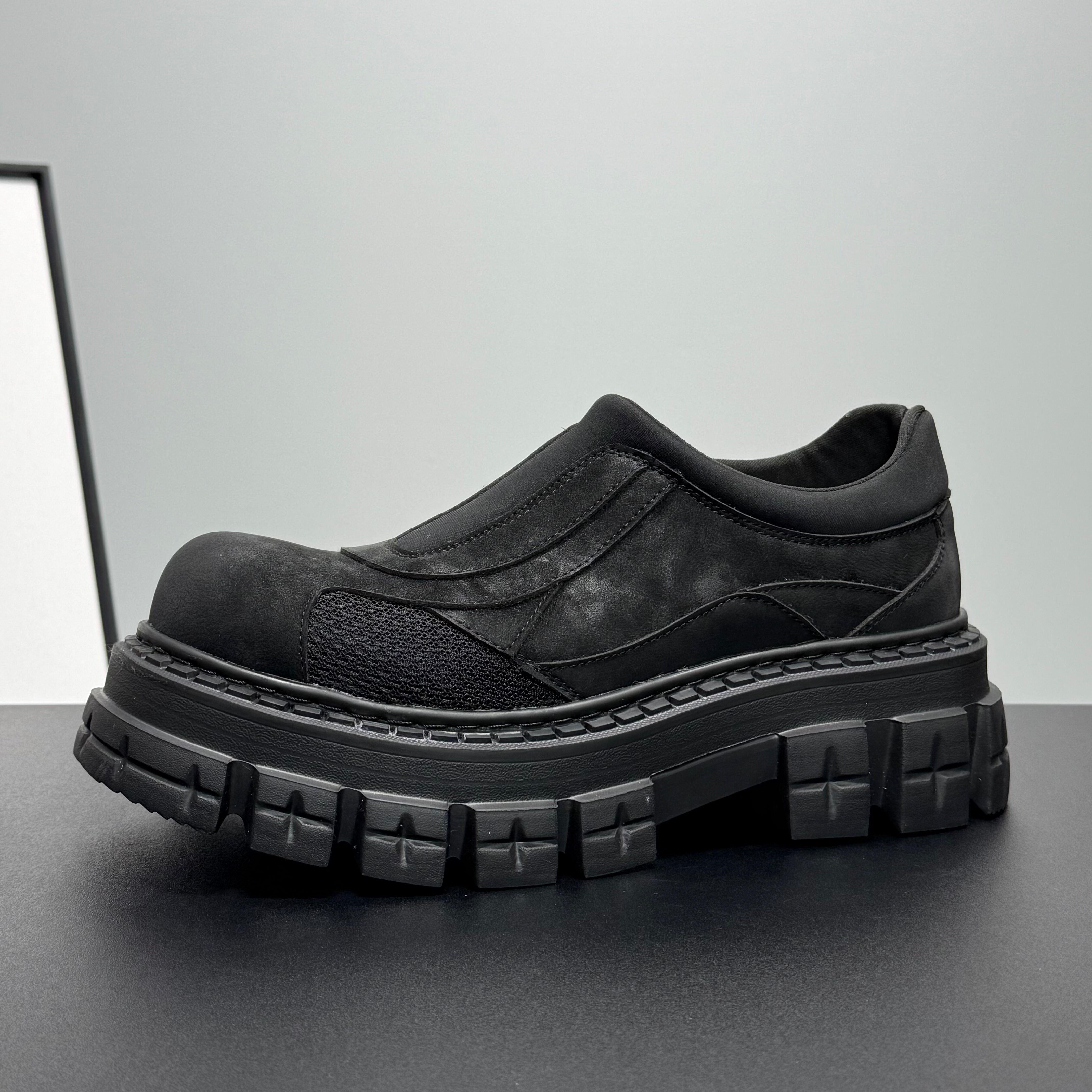 Hybriss Vertex Black– Youth Casual Leather Shoes