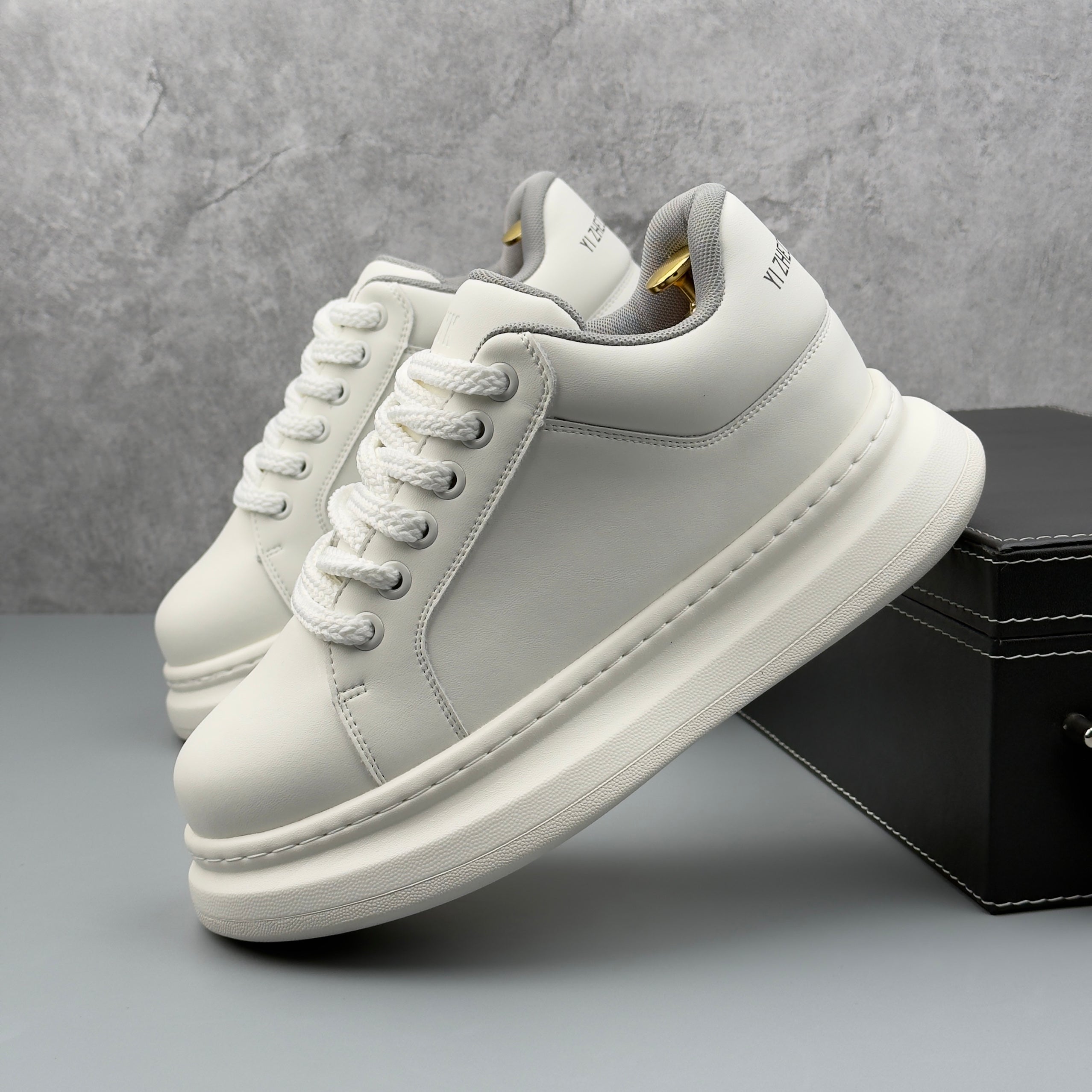 Hybriss SimpleCore – PU & Mikrofaserleder White Shoes