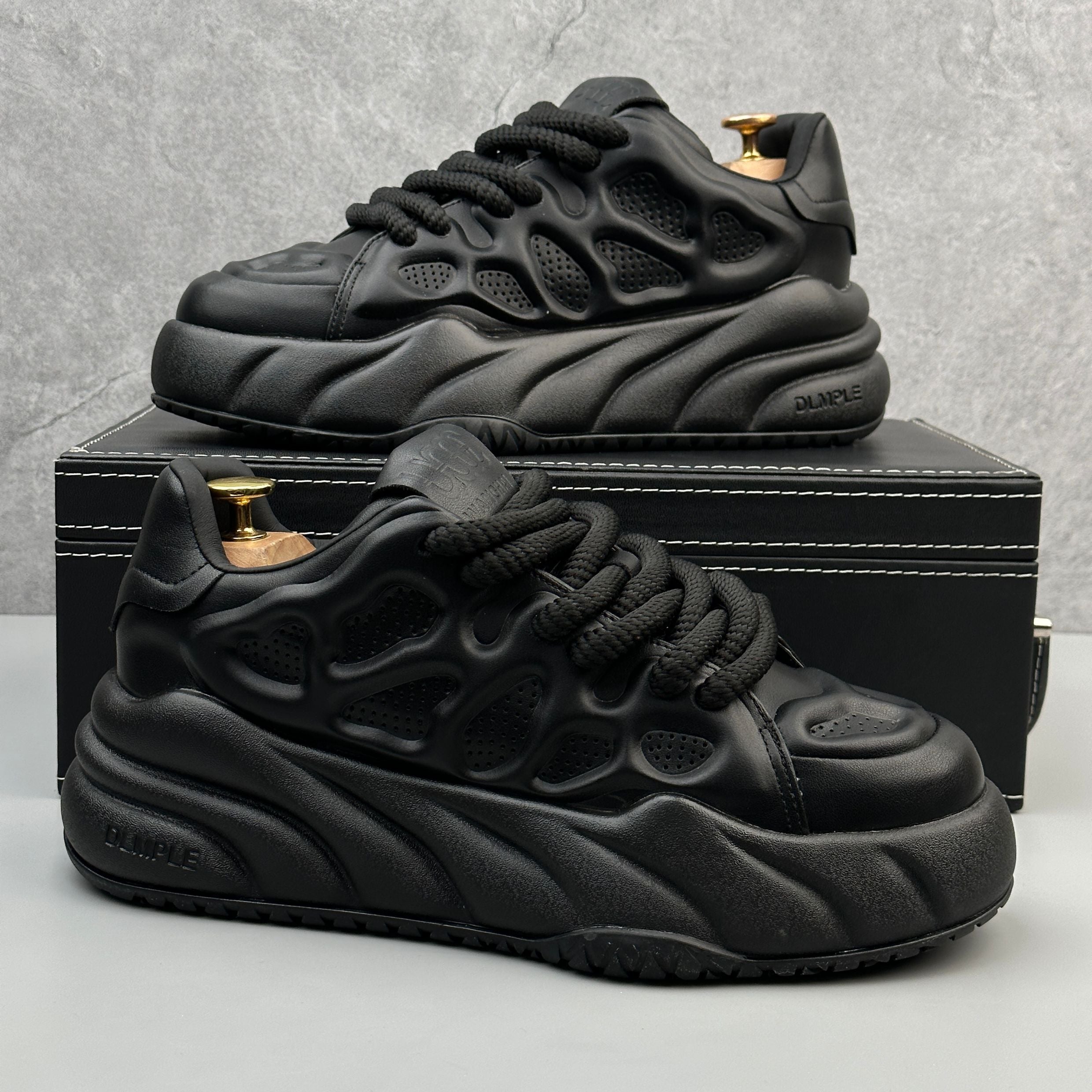 Hybriss DailyCarve Black– Casual Dad Shoes