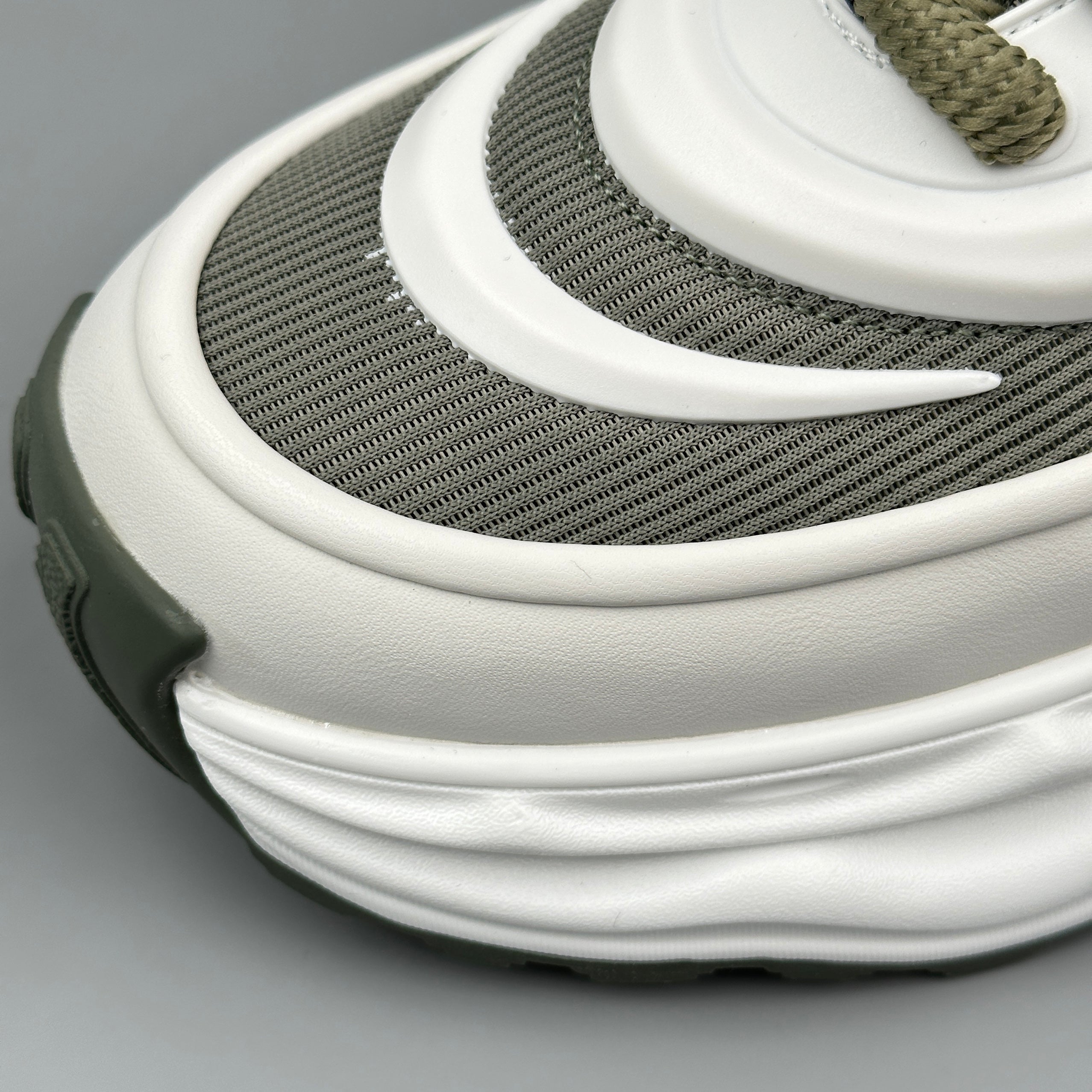 Hybriss ThreadBreath White Green– Casual Dad Shoes