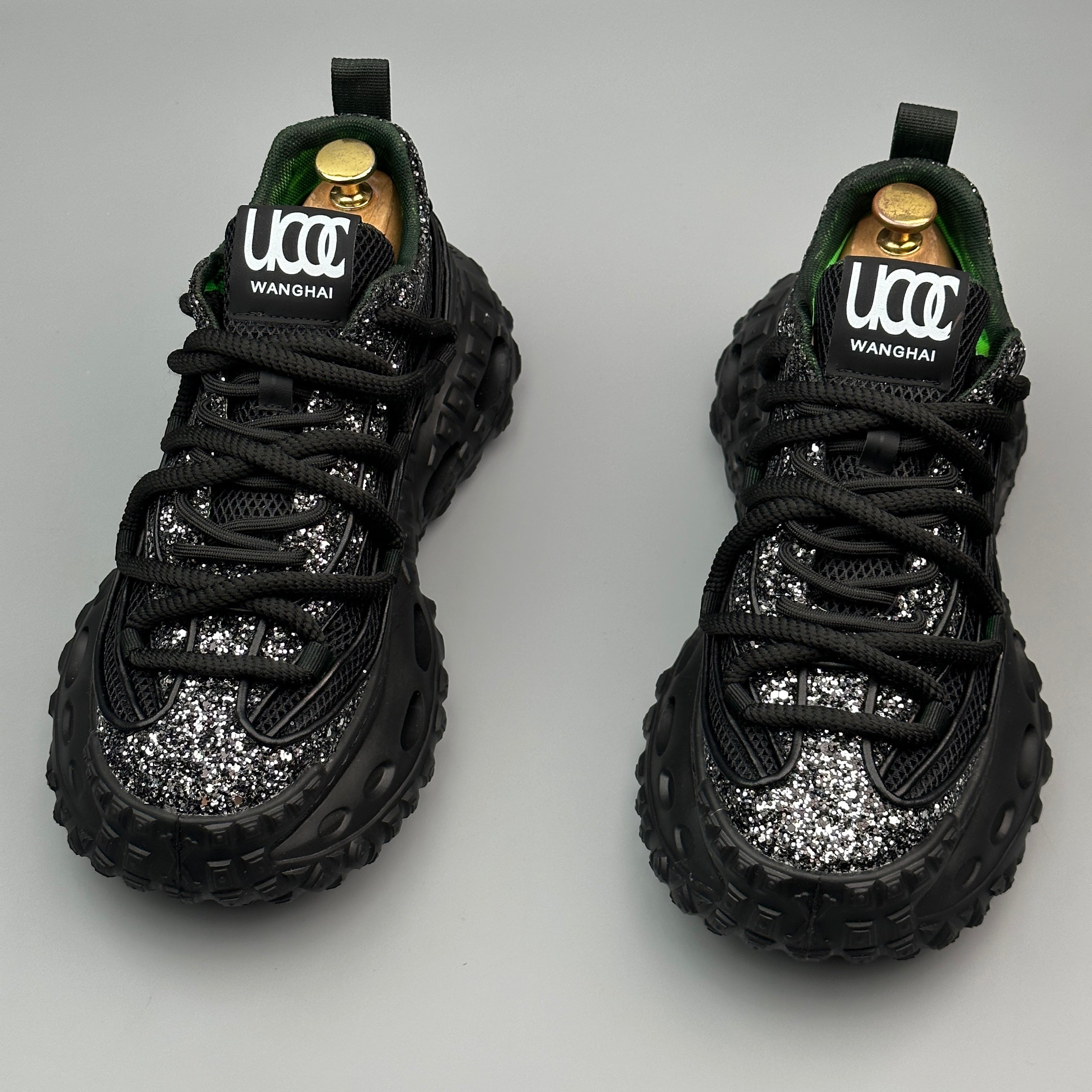 Hybriss ShineWeave Black– Youthful Dad Shoes