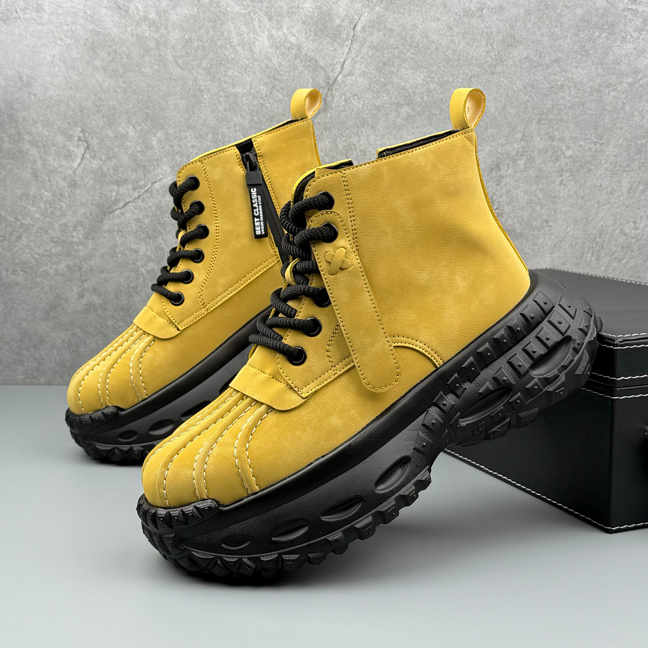 Hybriss Monolith – Retro Futuristik Martin Boots