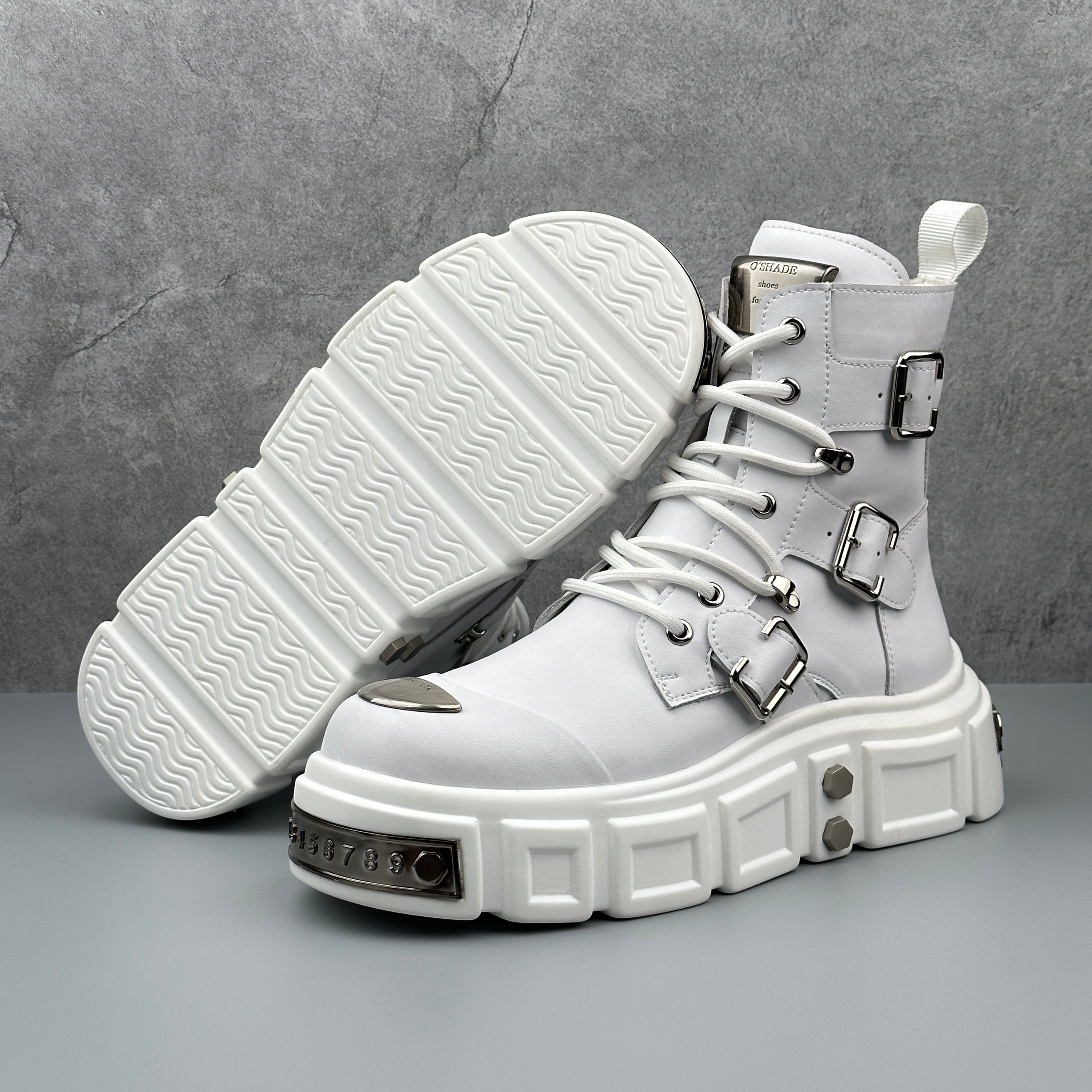 Hybriss Aegon– Metal Detailed Cargo Boots