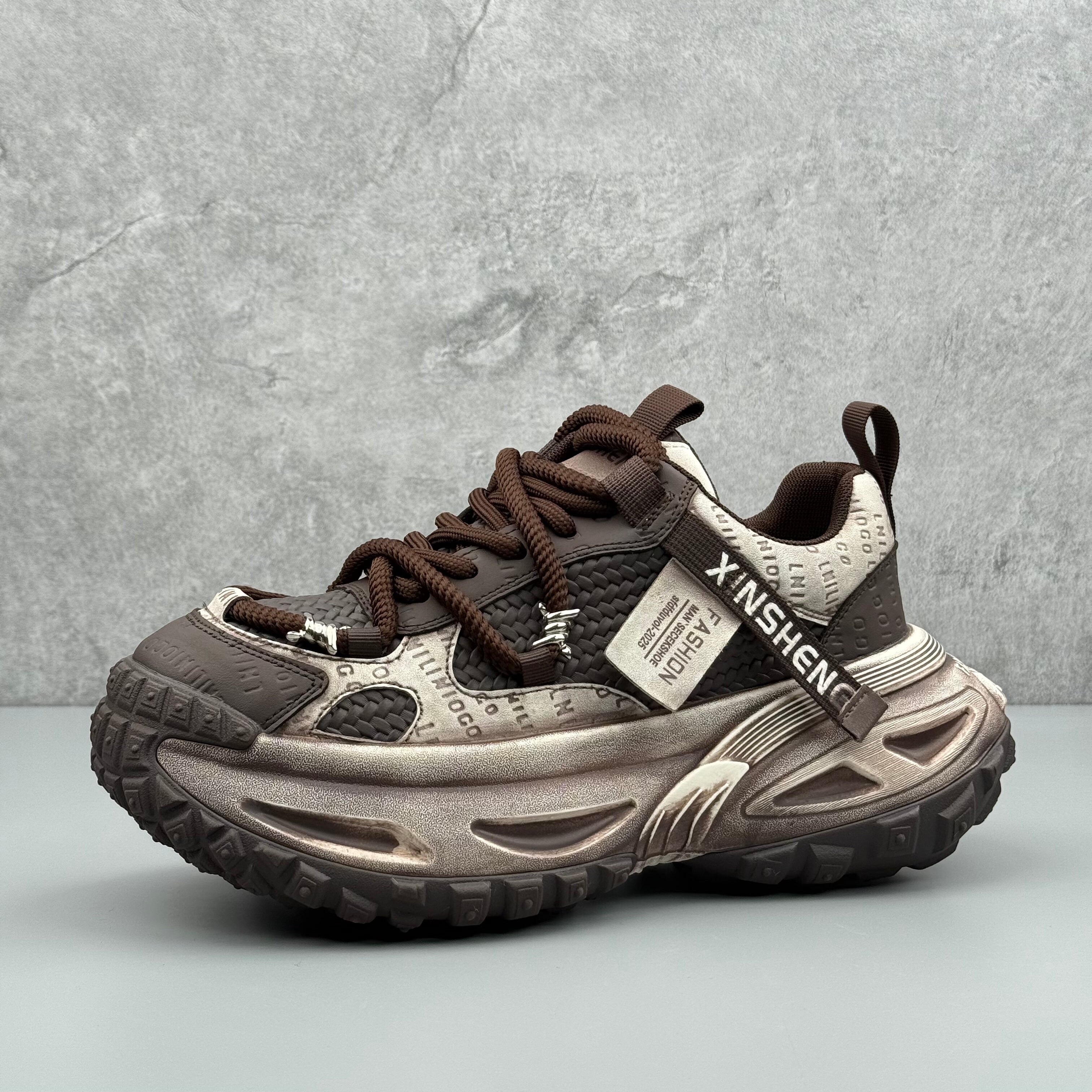 Hybriss RetroCross Brown– Retro Dad Shoes