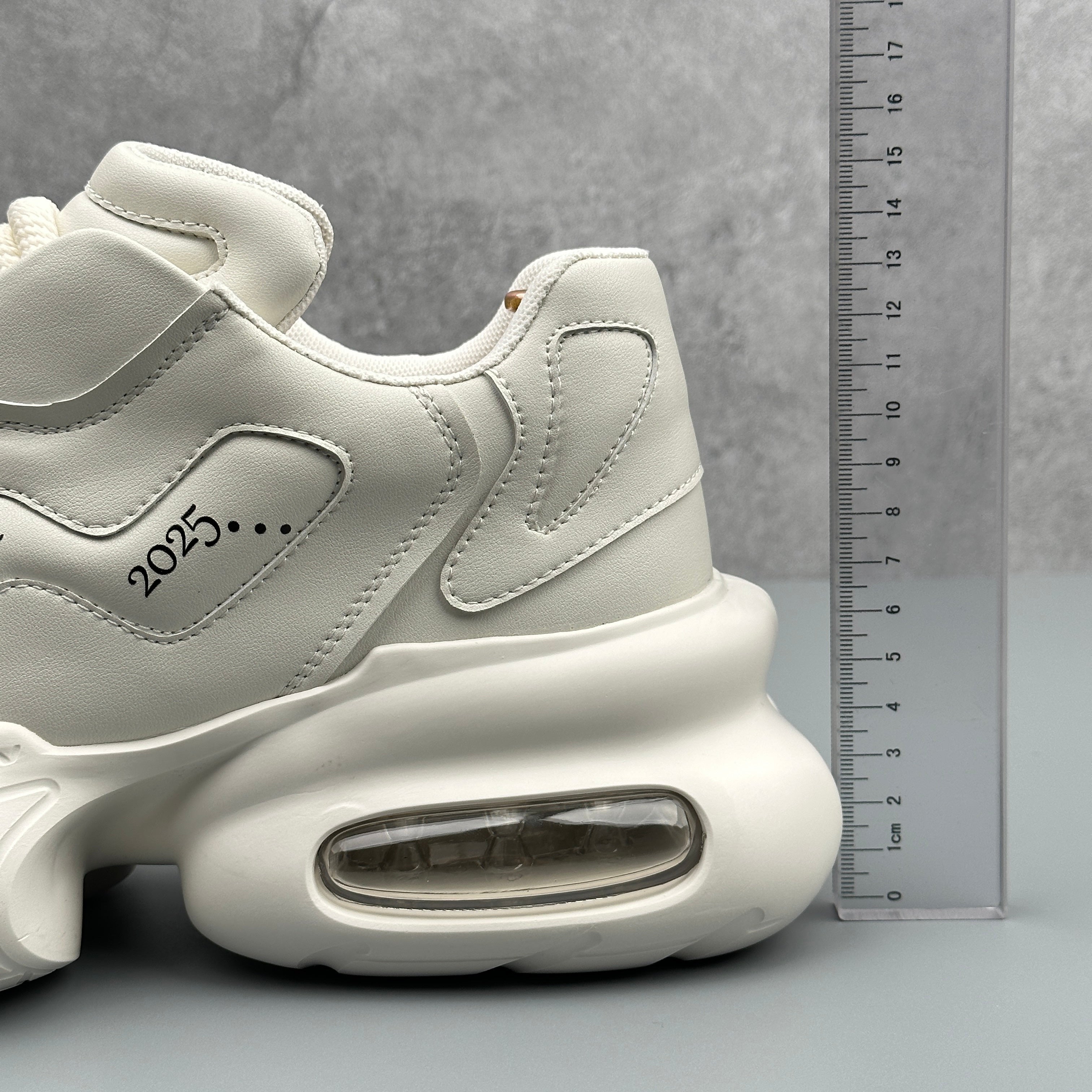 Hybriss DailySplice White– Dad Shoes